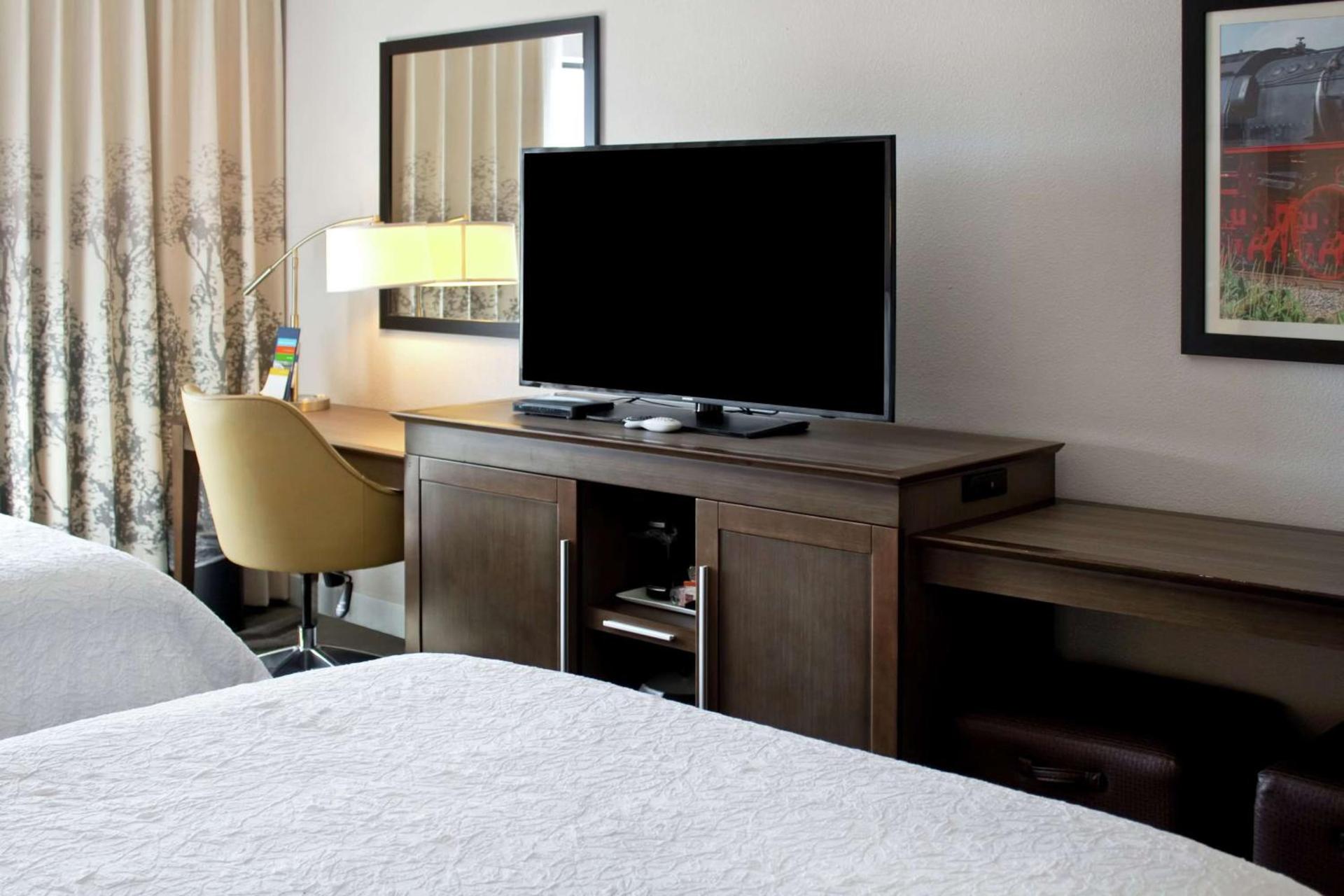 Hampton Inn by Hilton Turlock photo 30