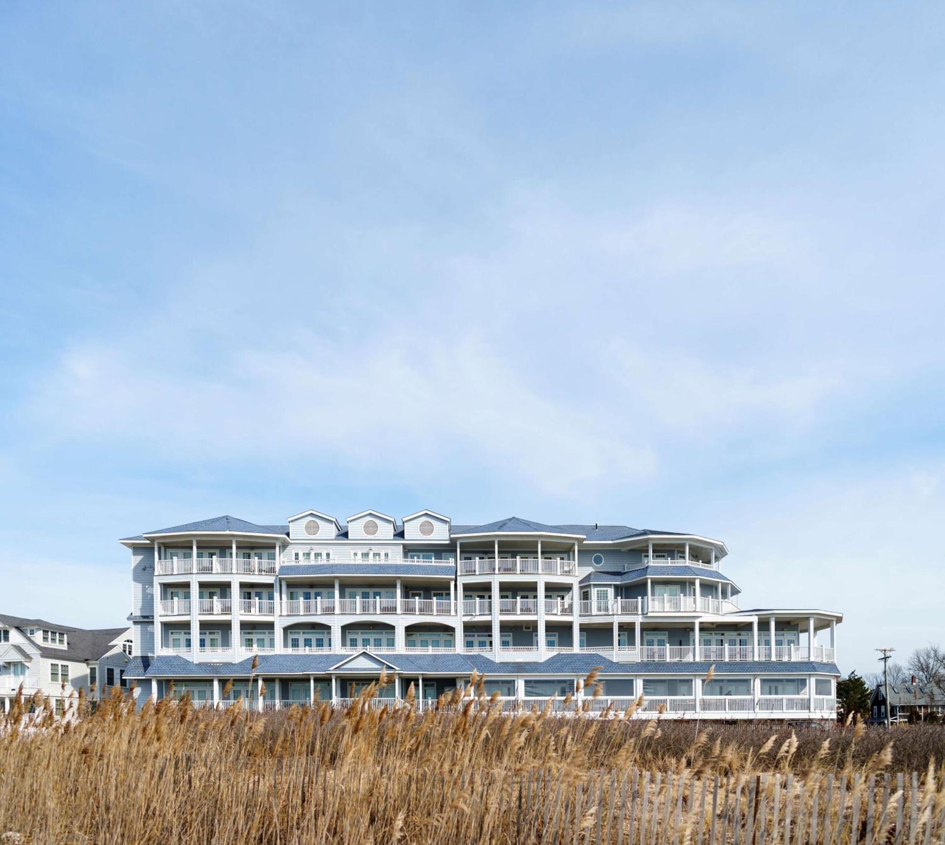 Madison Beach Hotel, Curio Collection by Hilton photo 10