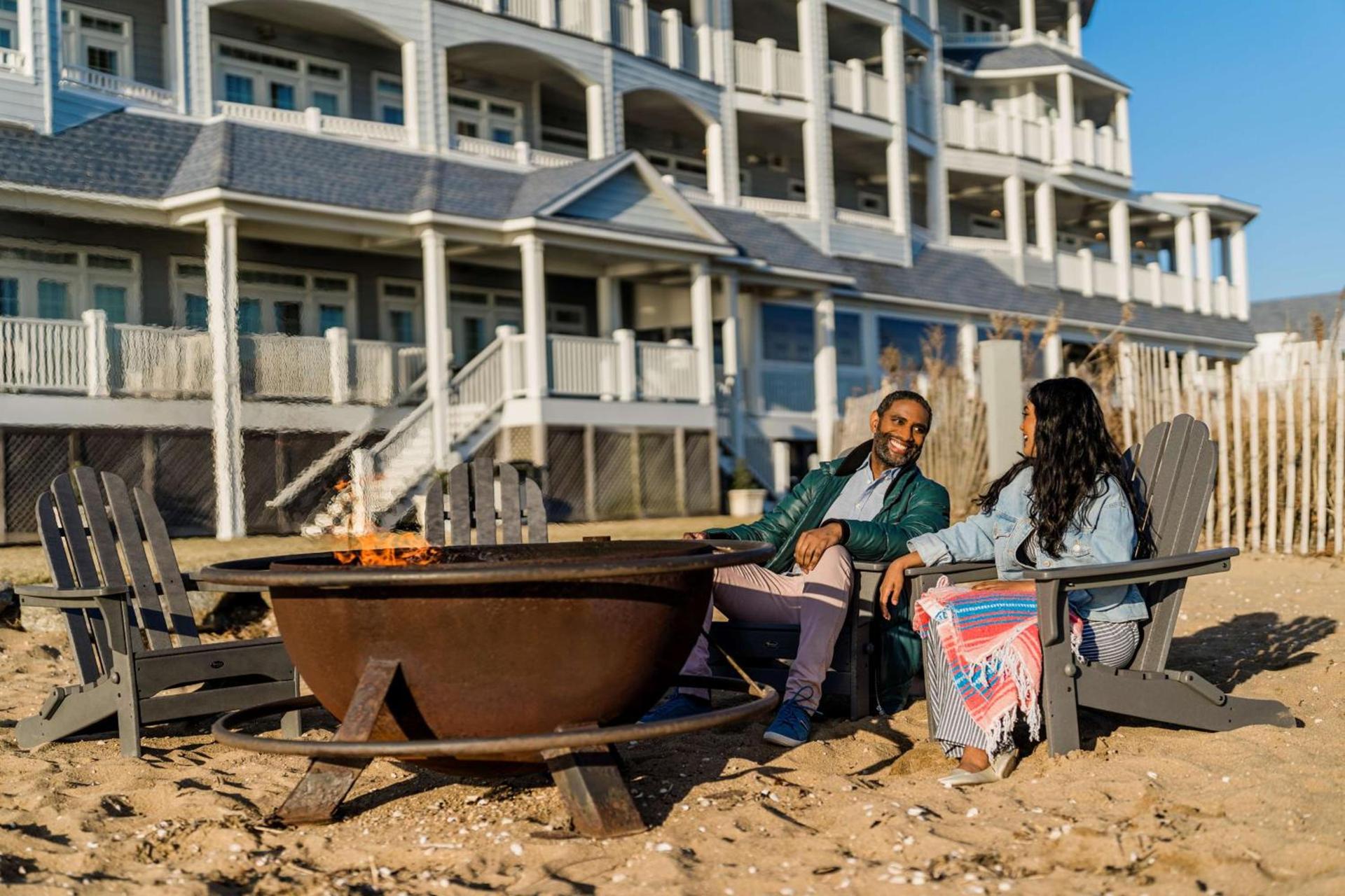 Madison Beach Hotel, Curio Collection by Hilton photo 14
