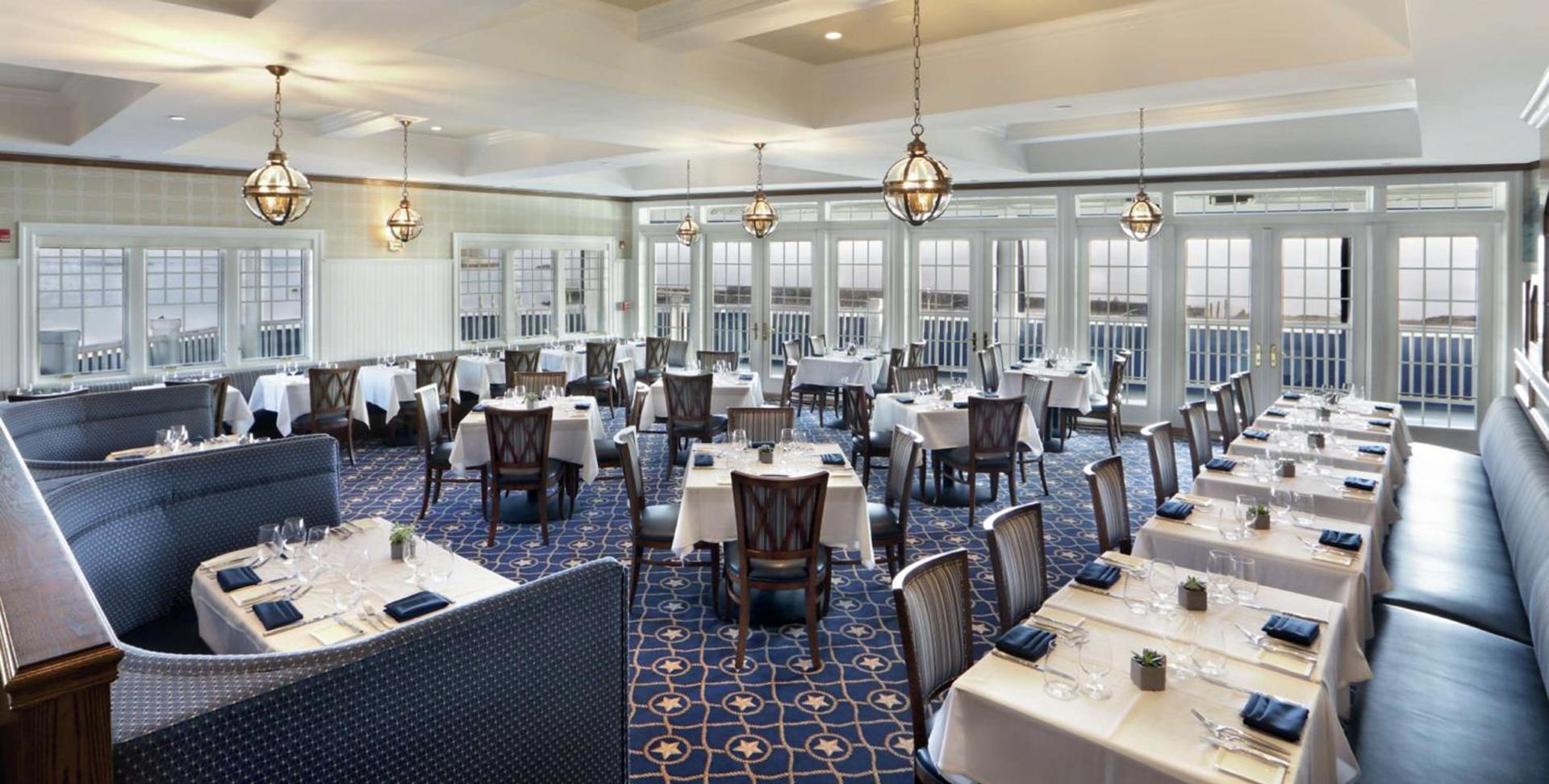 Madison Beach Hotel, Curio Collection by Hilton photo 35