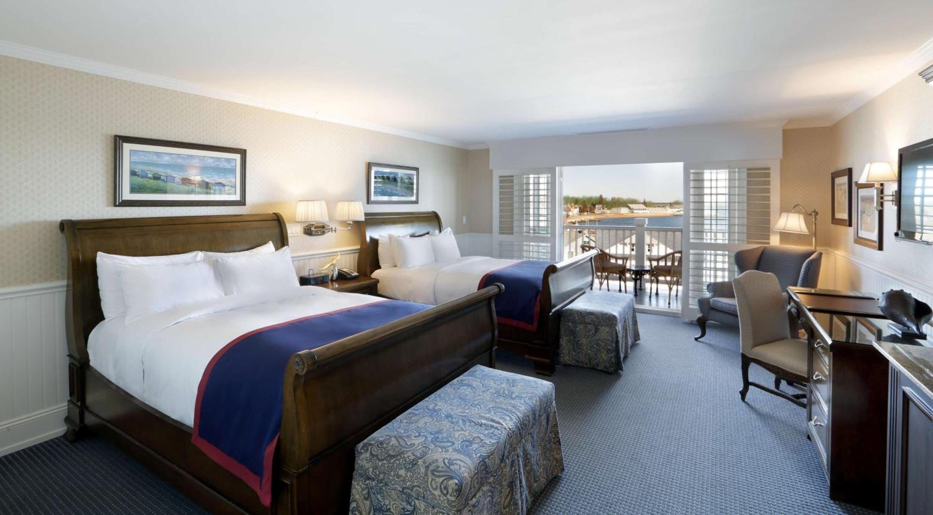 Madison Beach Hotel, Curio Collection by Hilton photo 69