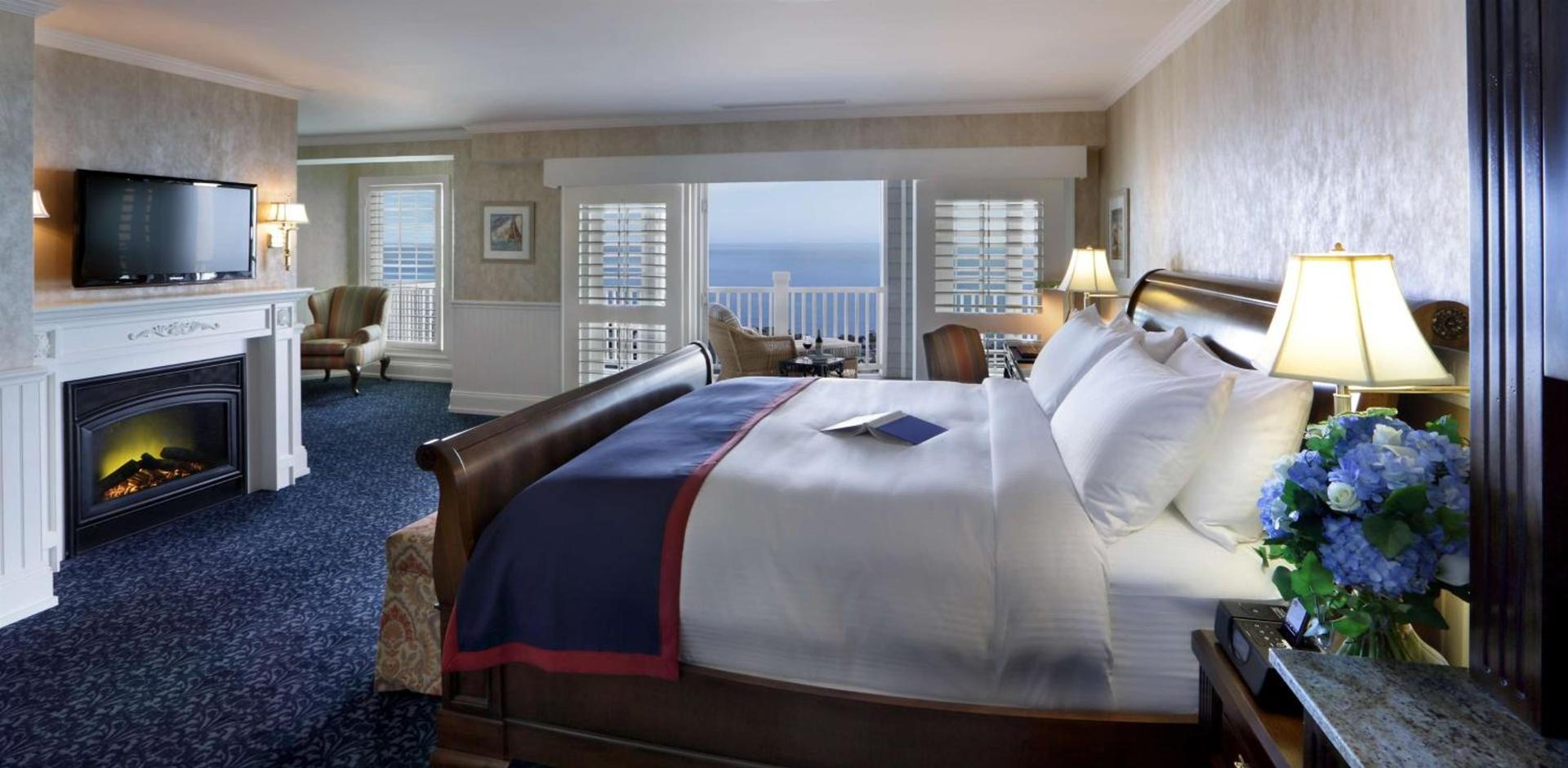Madison Beach Hotel, Curio Collection by Hilton photo 74