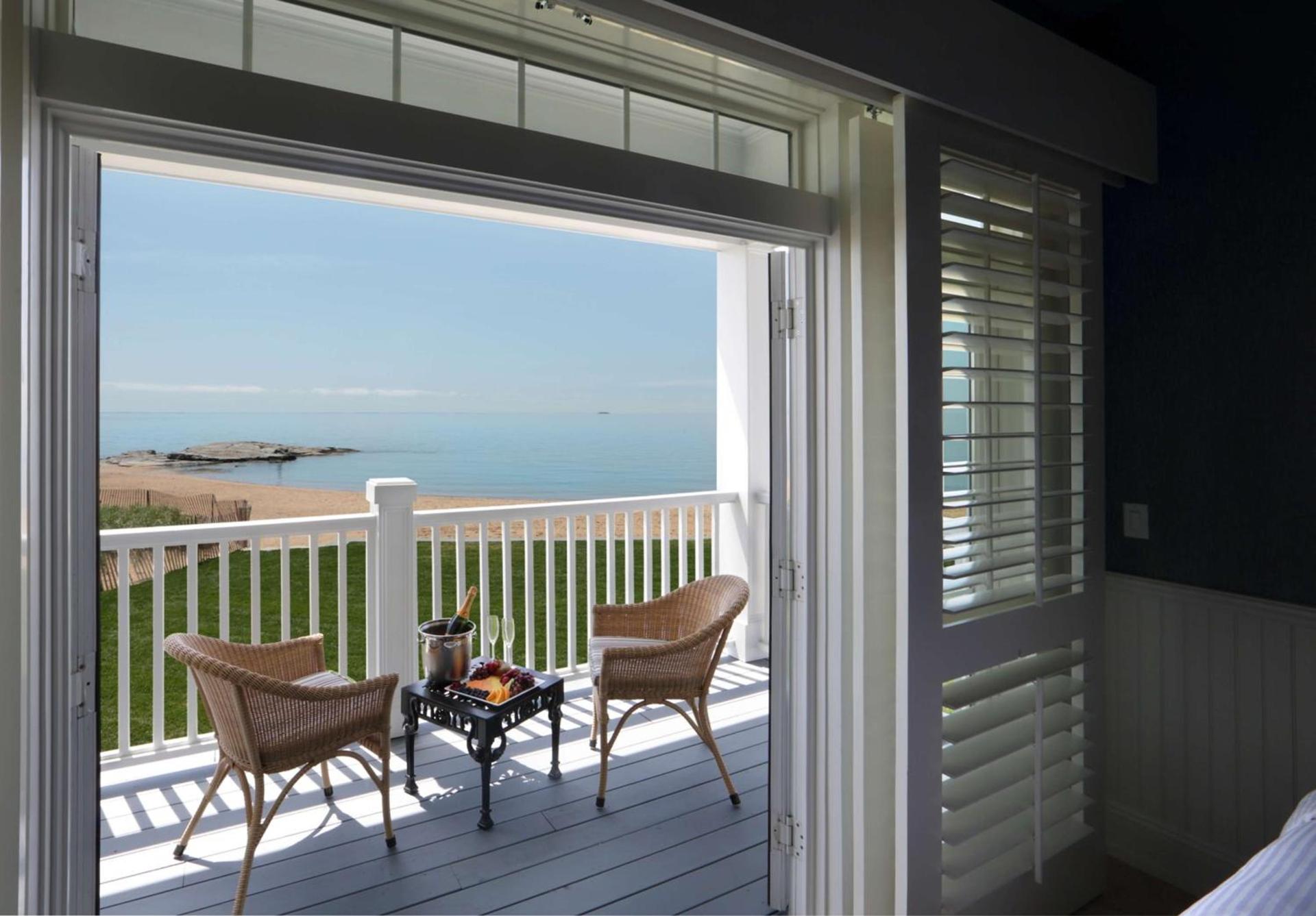 Madison Beach Hotel, Curio Collection by Hilton photo 77