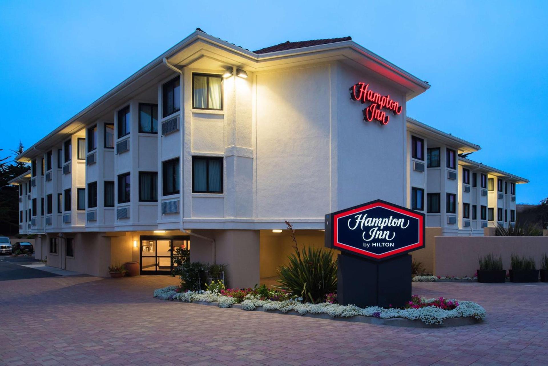 Hampton Inn Monterey photo 2