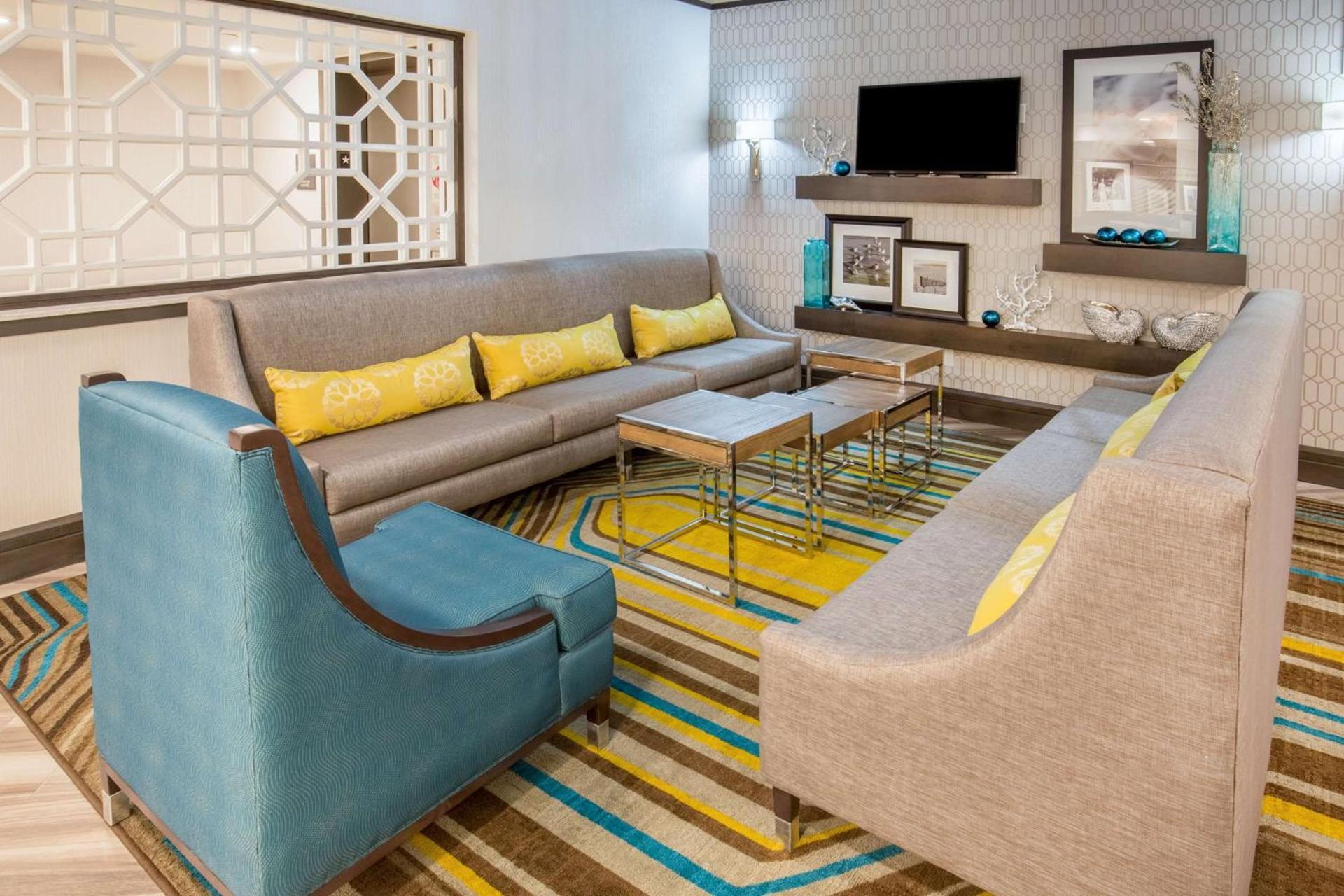 Hampton Inn Monterey photo 5