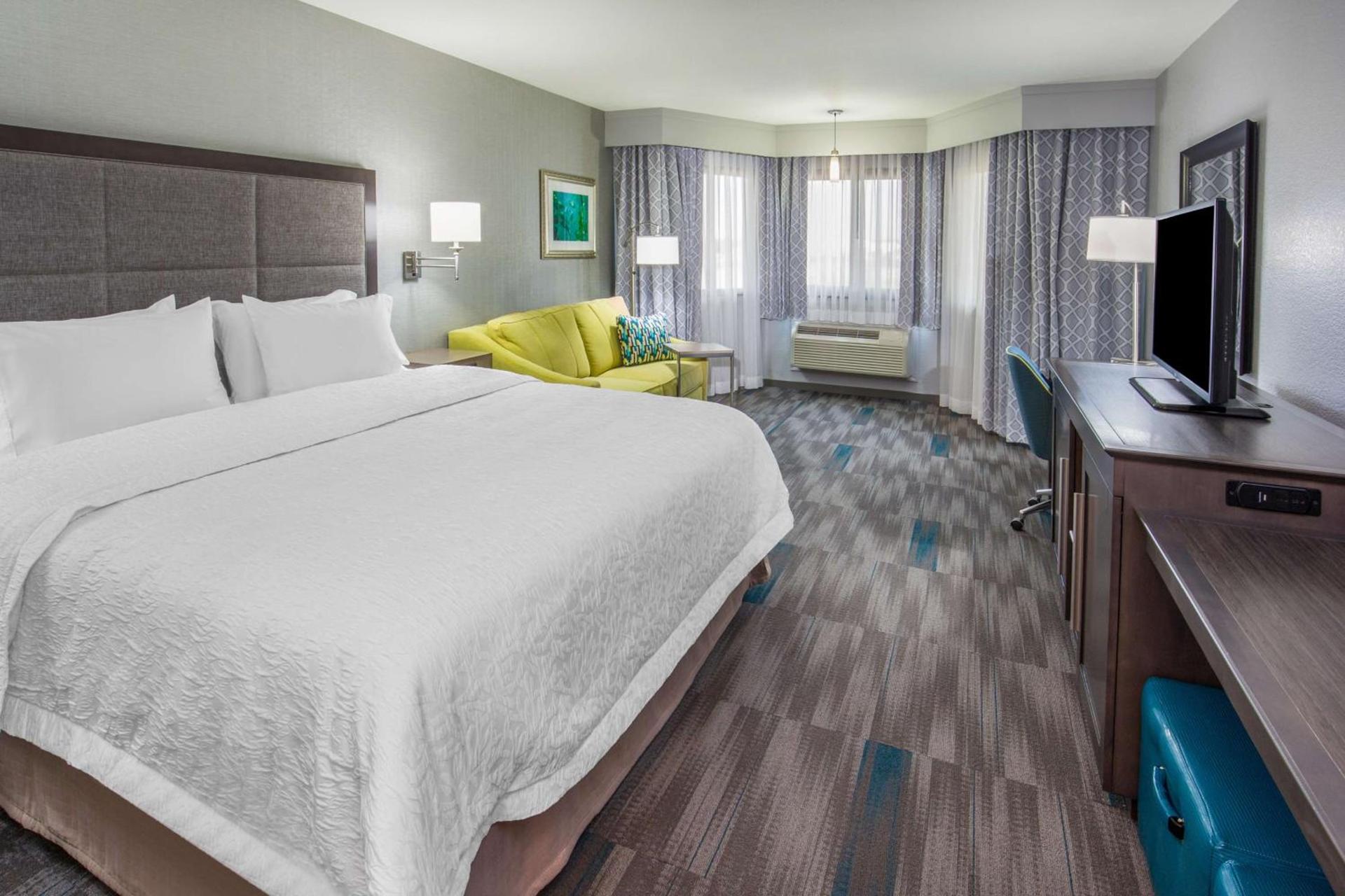 Hampton Inn Monterey photo 20