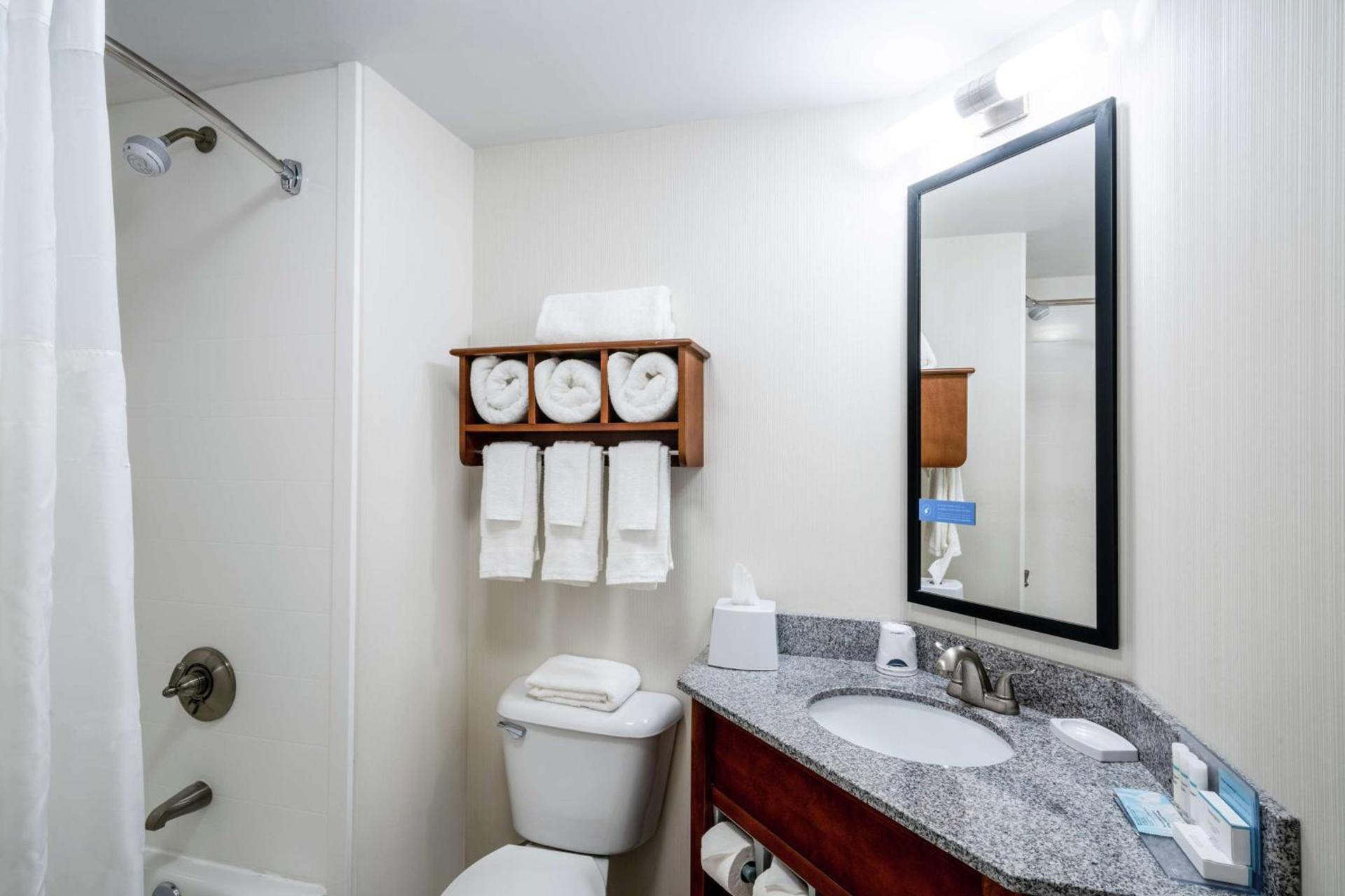 Hampton Inn & Suites Mooresville photo 21