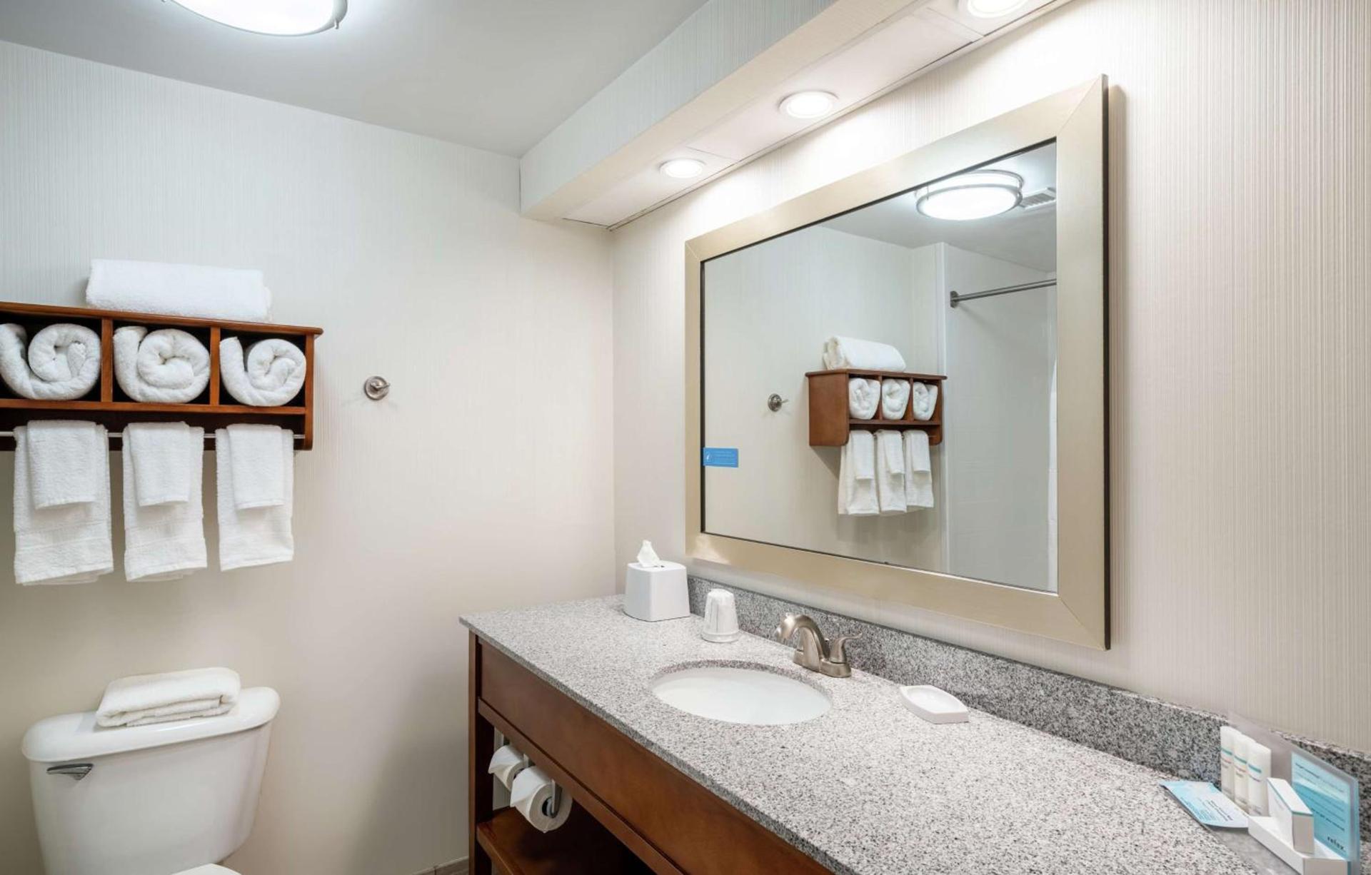 Hampton Inn & Suites Mooresville photo 27