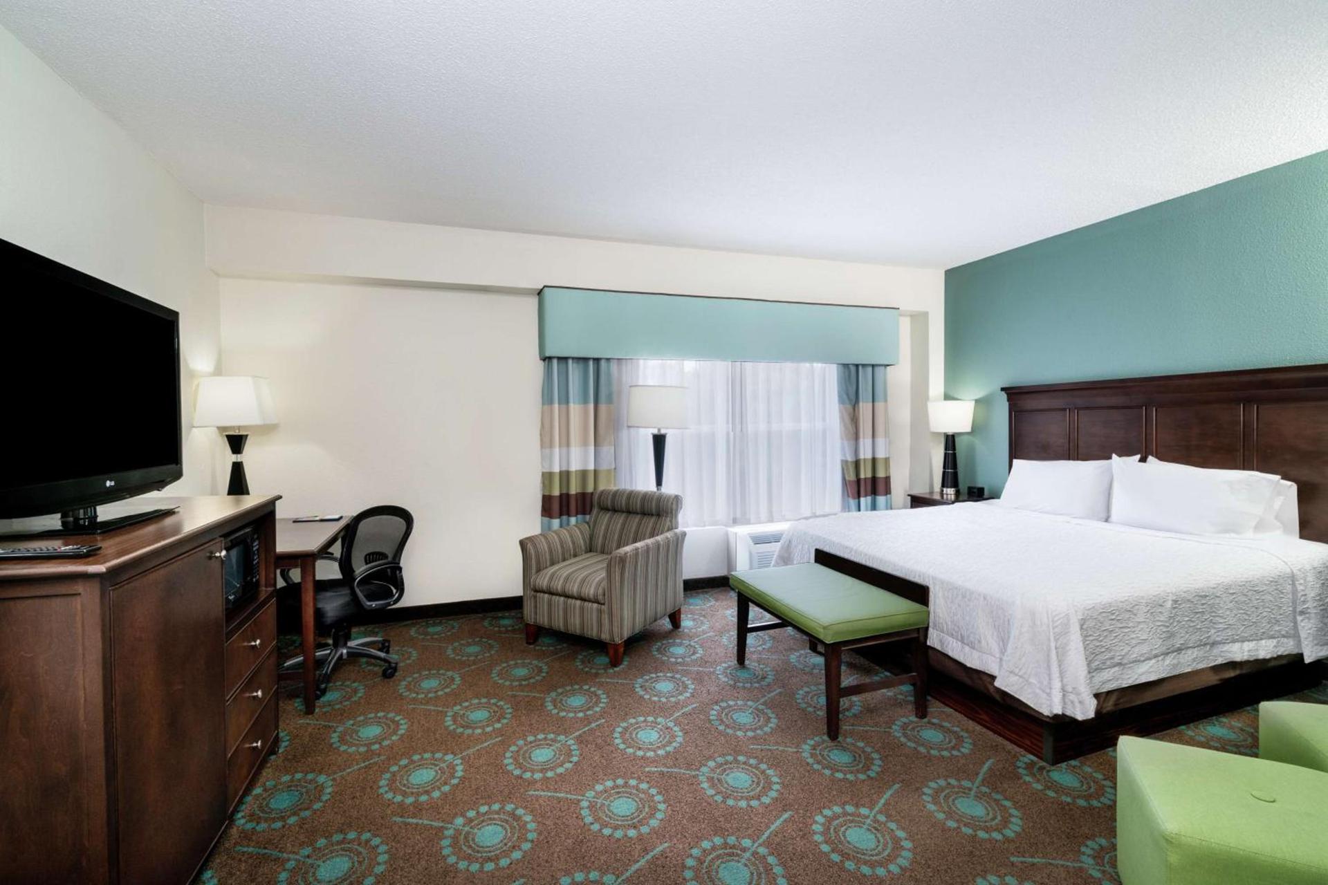 Hampton Inn & Suites Mooresville photo 37