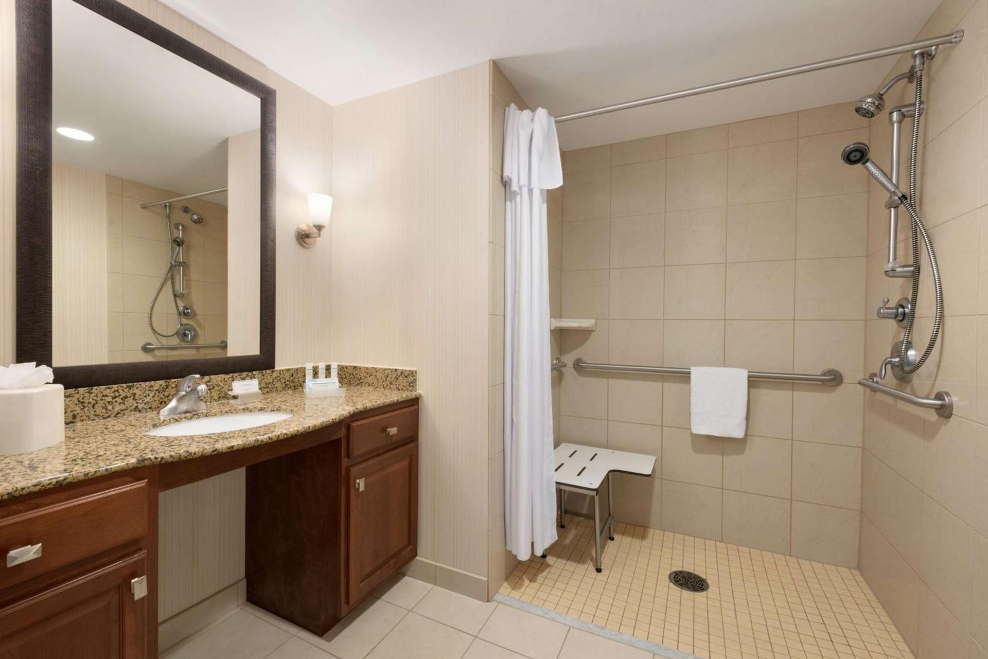 Homewood Suites by Hilton Madison West photo 25