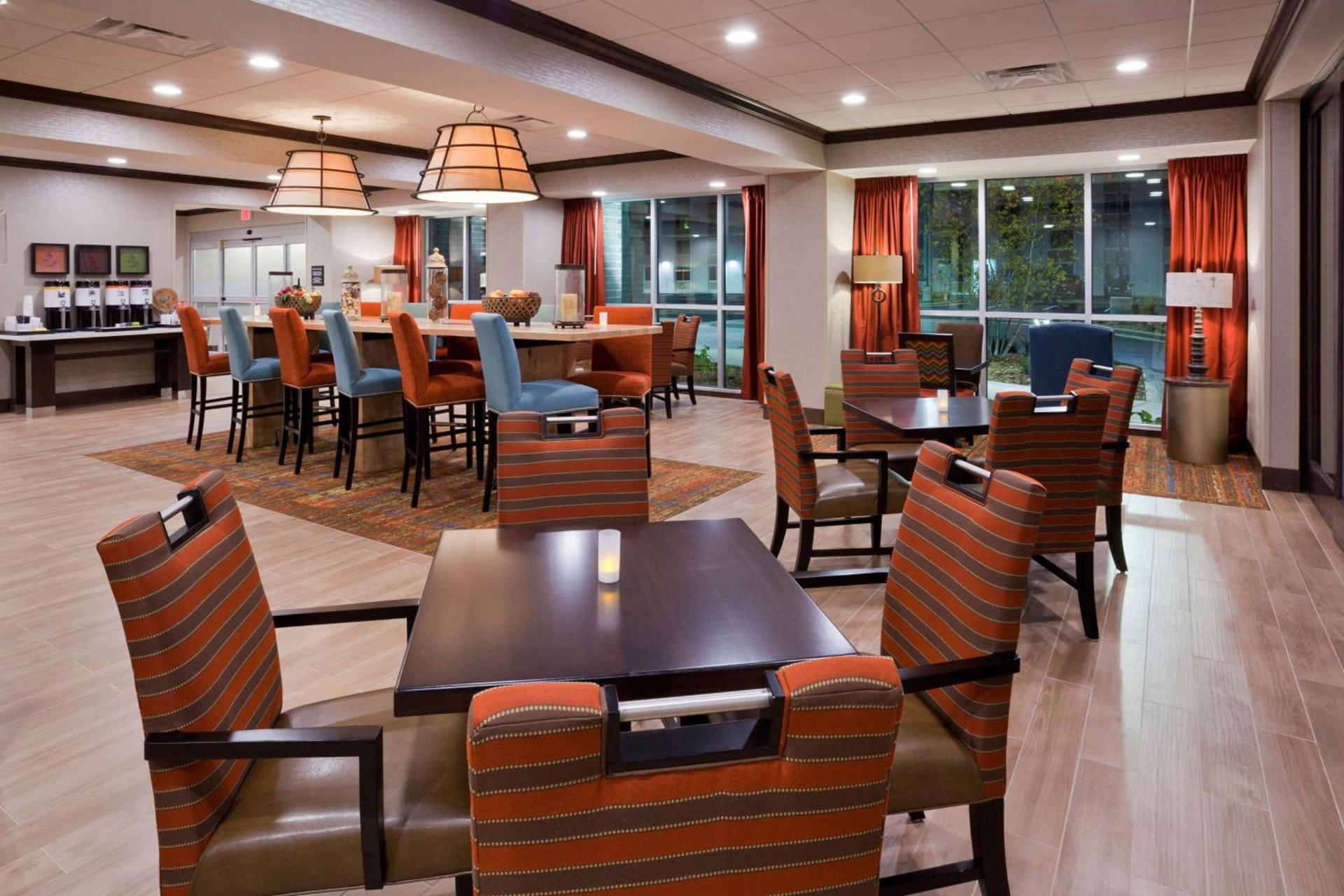 Hampton Inn Minneapolis Bloomington West photo 6