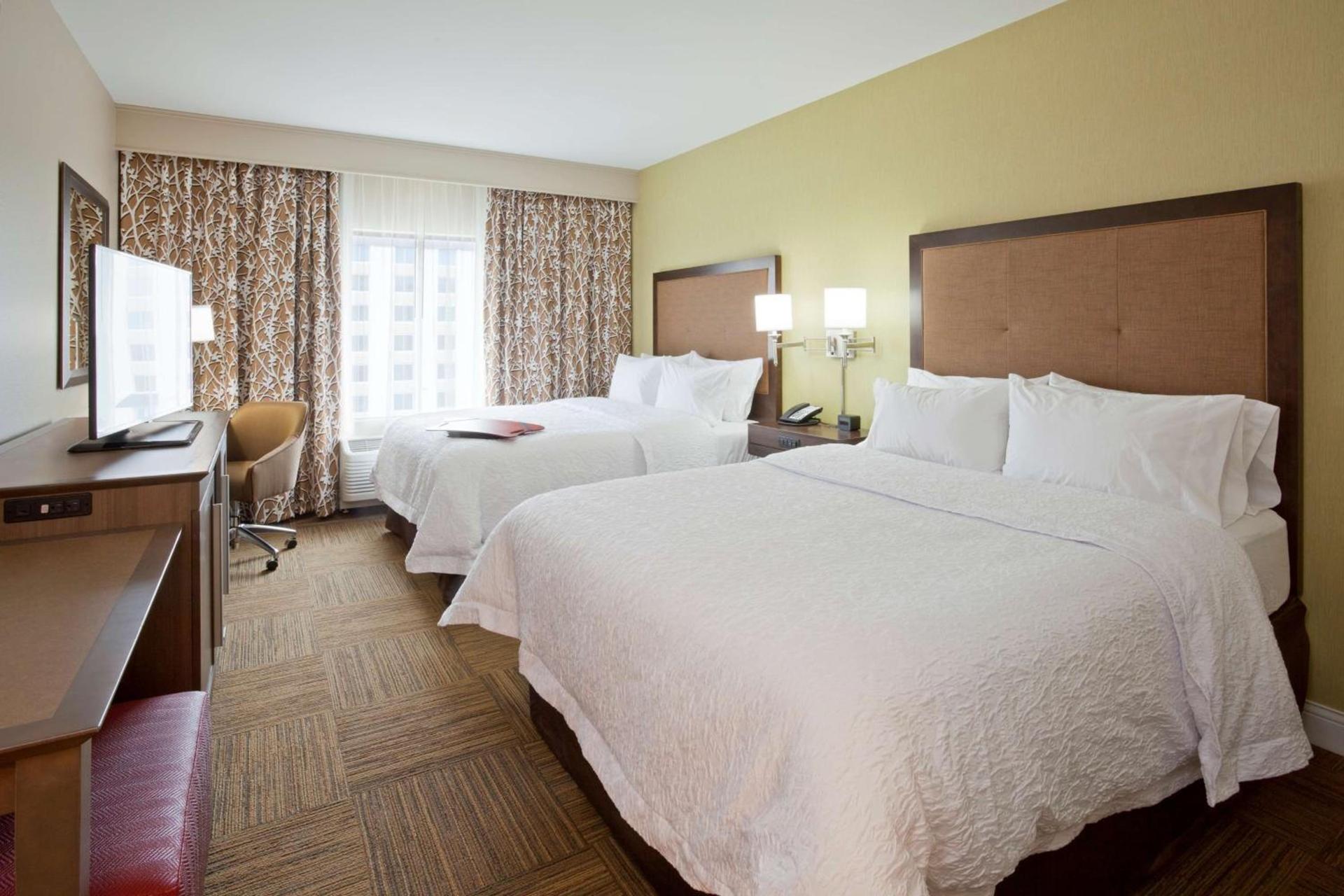 Hampton Inn Minneapolis Bloomington West photo 17