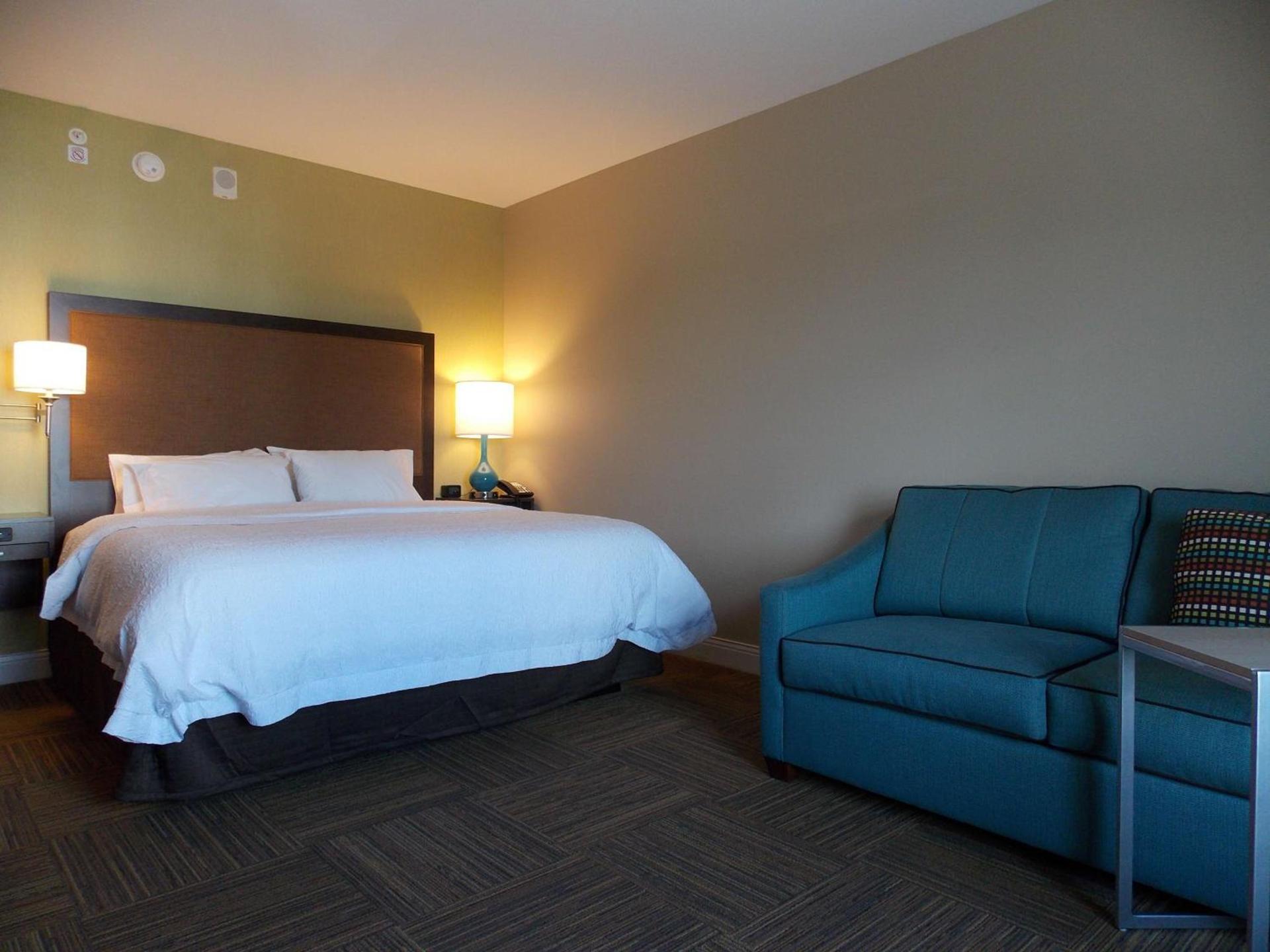 Hampton Inn Minneapolis Bloomington West photo 27