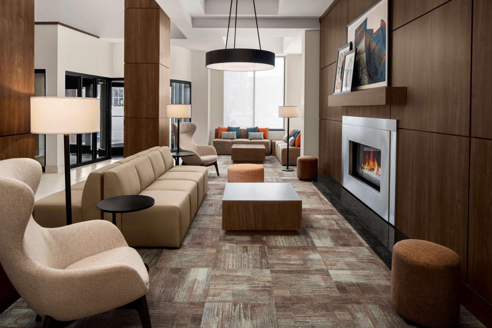 Hilton Garden Inn Minneapolis Downtown photo 8
