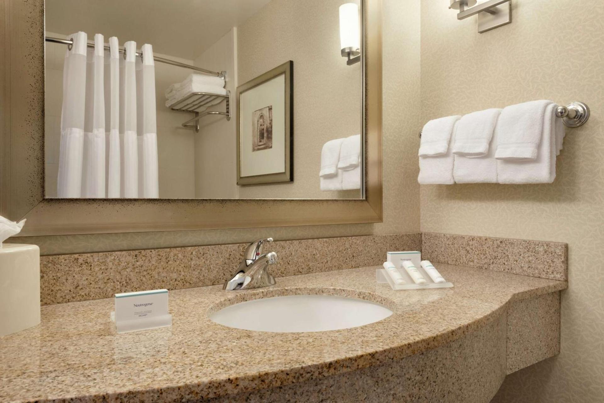 Hilton Garden Inn Minneapolis Downtown photo 26