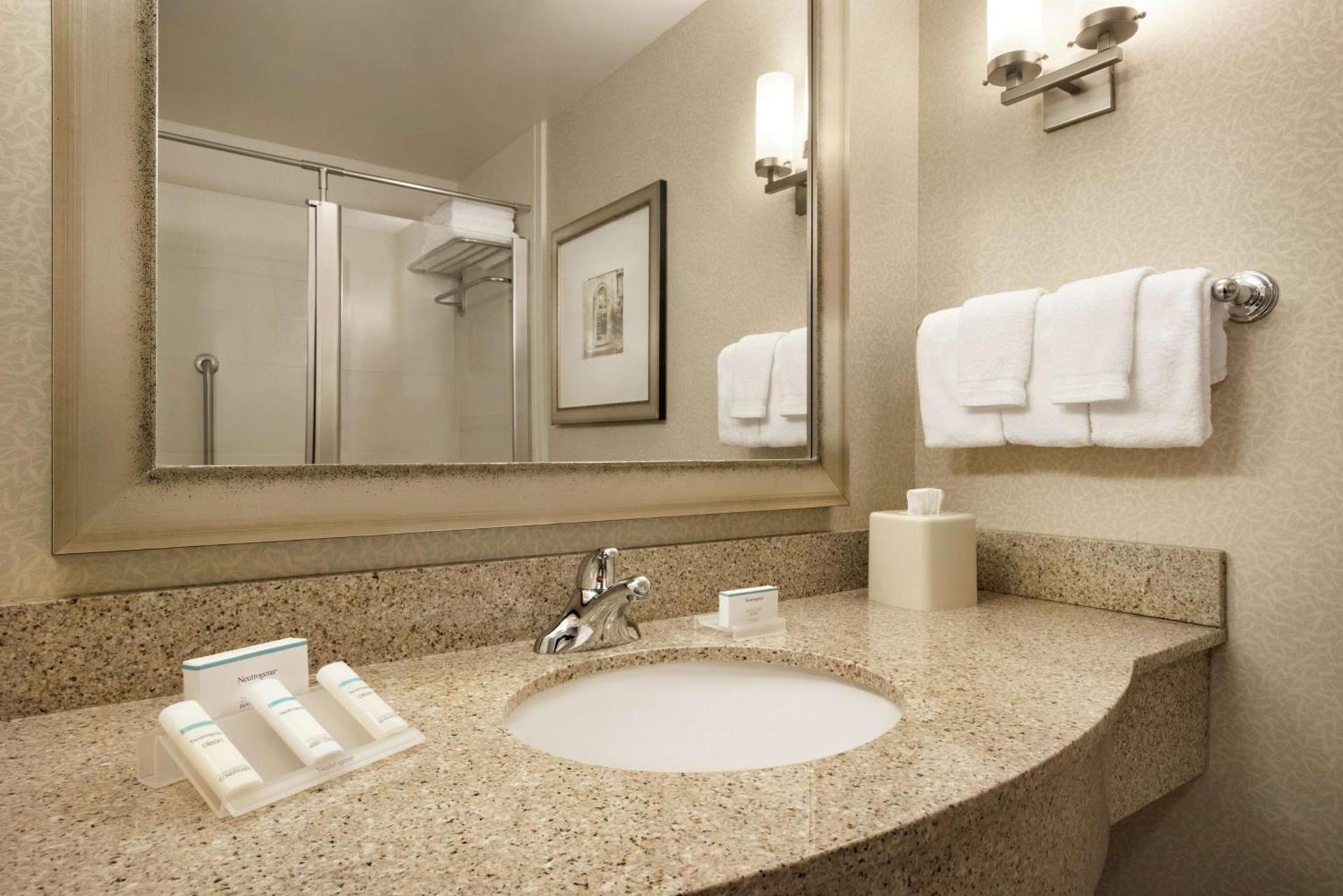 Hilton Garden Inn Minneapolis Downtown photo 37