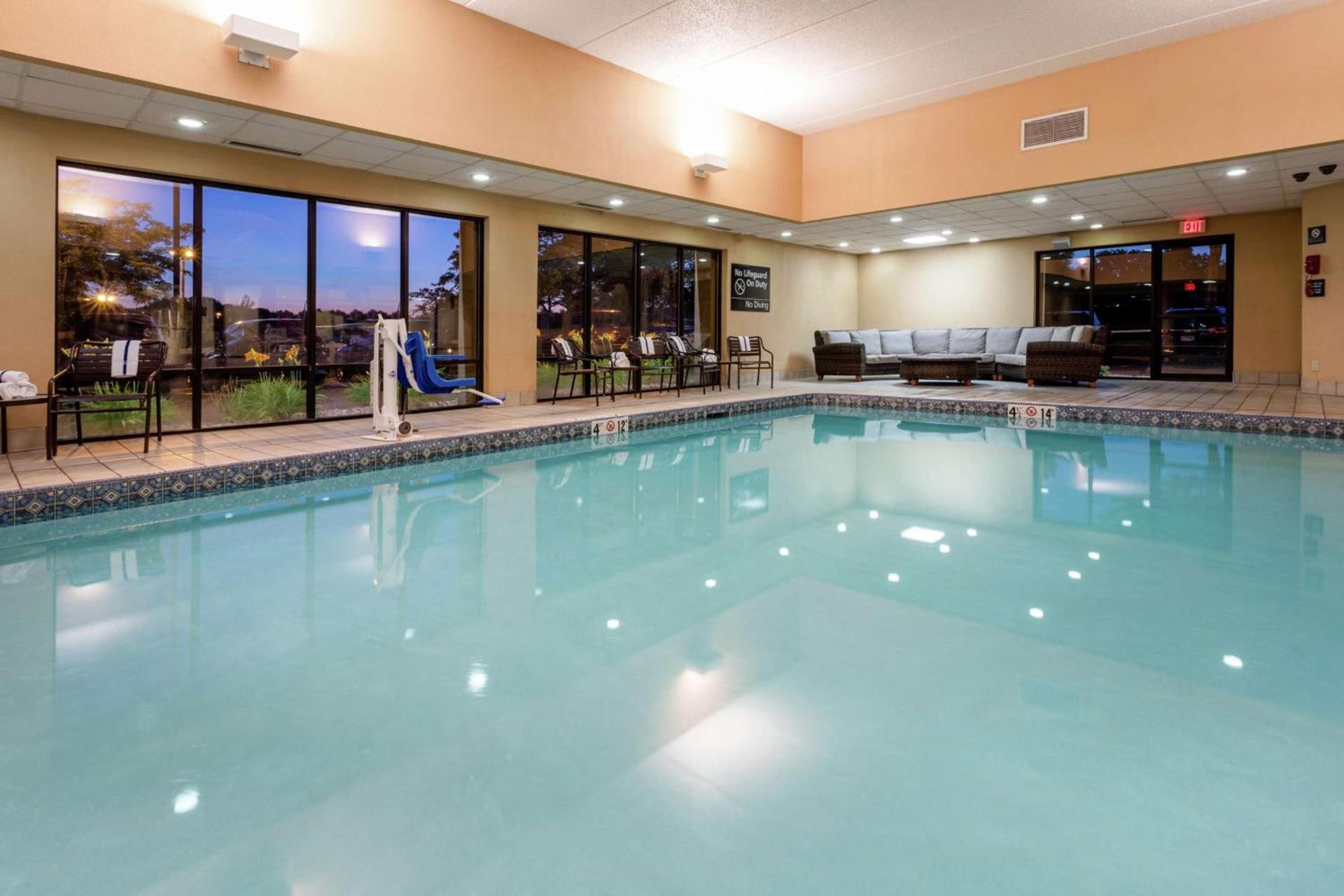Hampton Inn Minneapolis/Eagan photo 8
