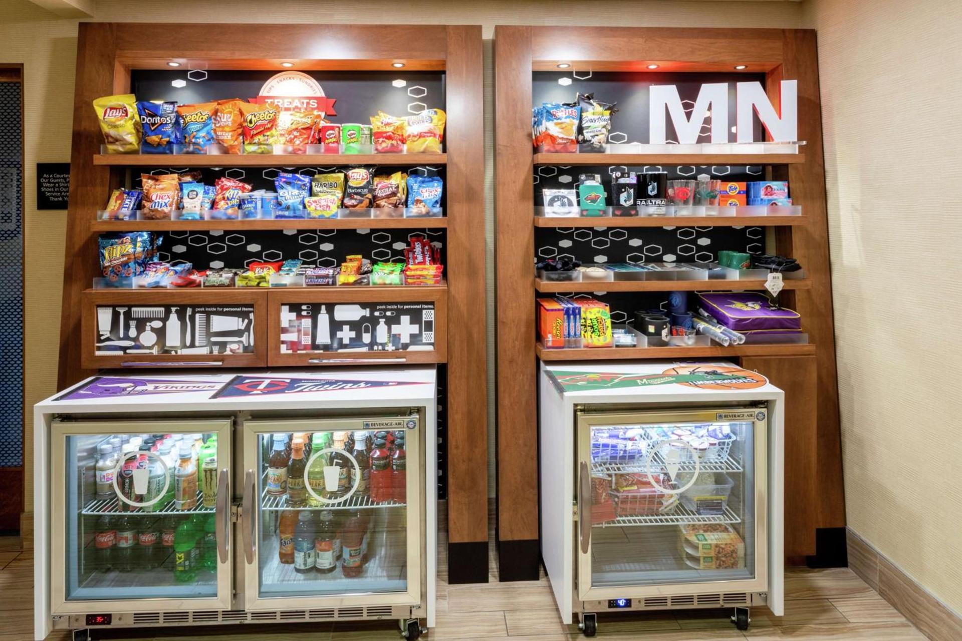 Hampton Inn Minneapolis/Eagan photo 12