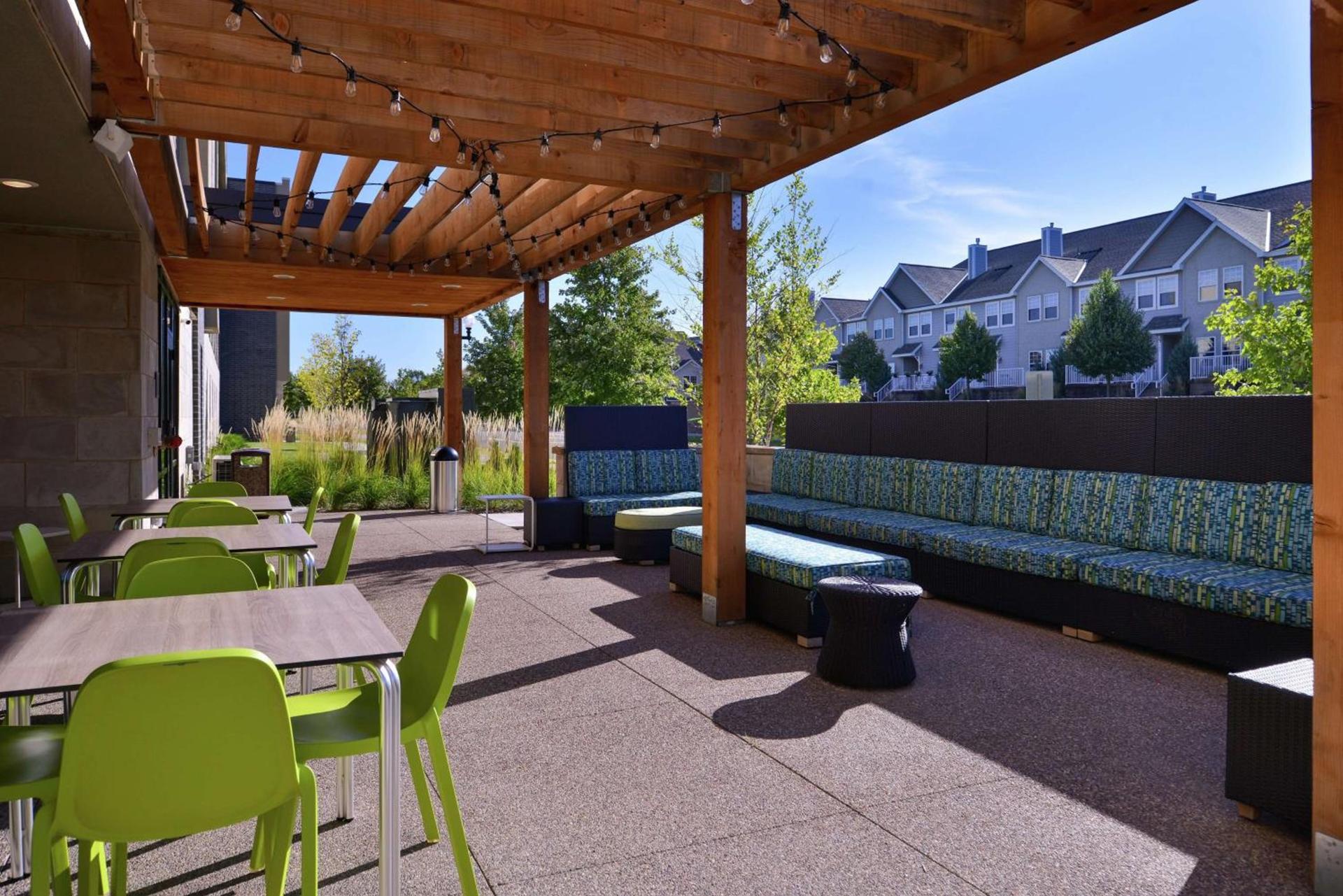 Home2 Suites By Hilton Eagan Minneapolis photo 2