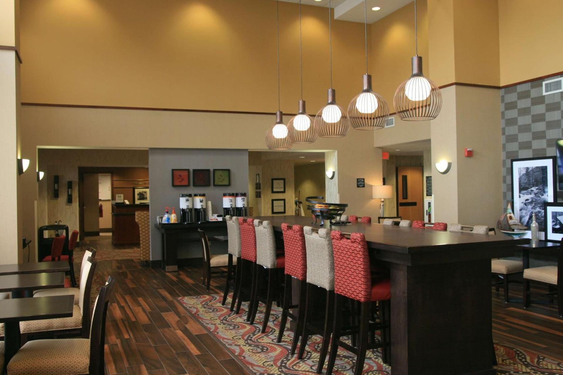 Hampton Inn & Suites Lino Lakes photo 8