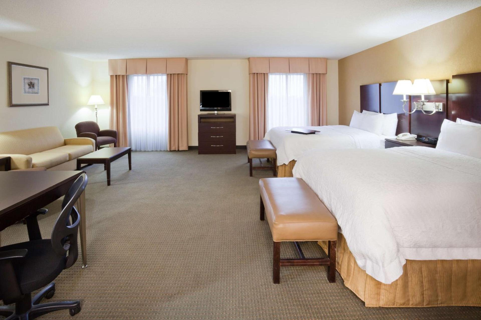 Hampton Inn & Suites Lino Lakes photo 24