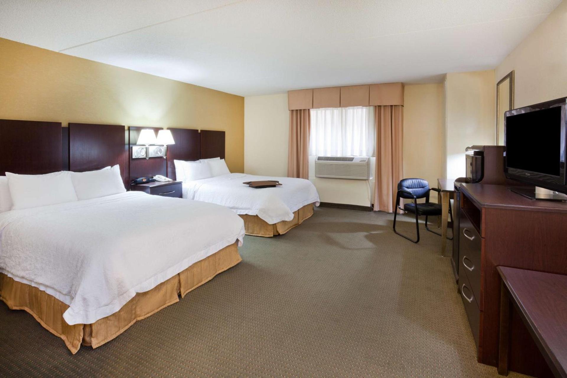 Hampton Inn & Suites Lino Lakes photo 25