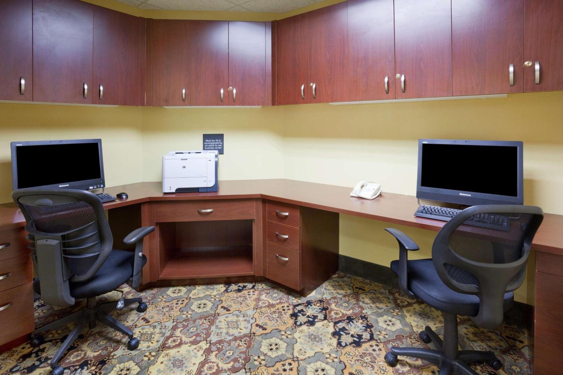 Hampton Inn & Suites Lino Lakes photo 34