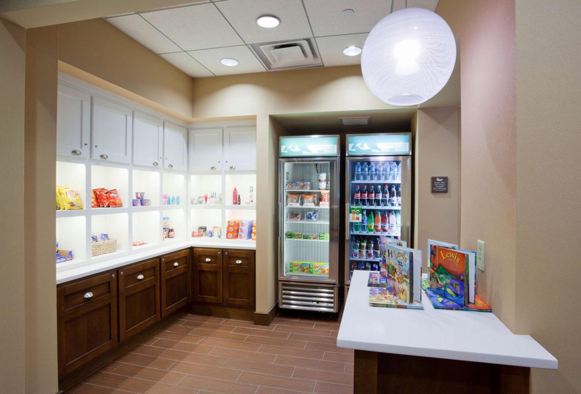 Homewood Suites by Hilton Minneapolis - Saint Louis Park at West End photo 9