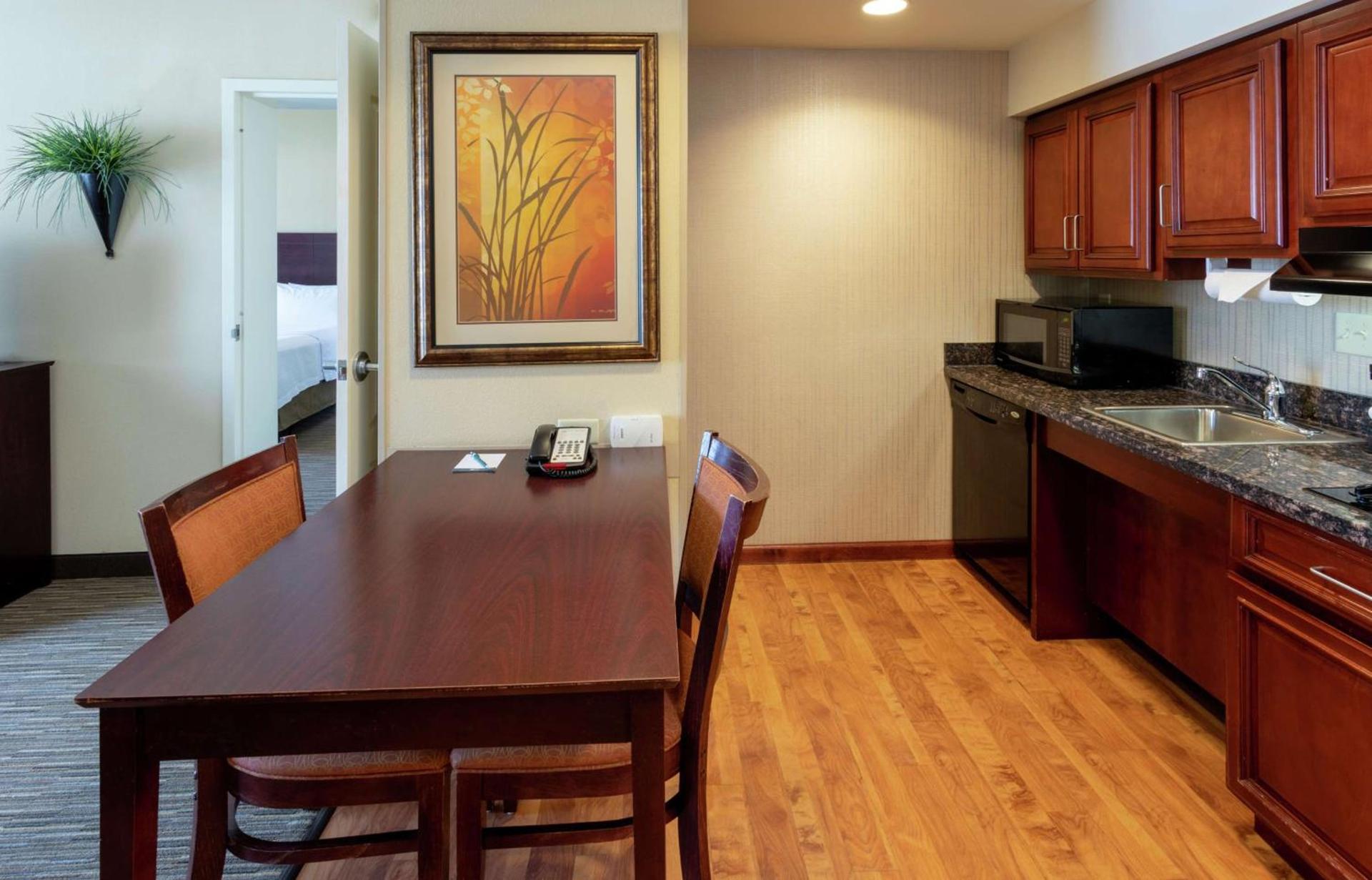 Homewood Suites by Hilton Minneapolis - Saint Louis Park at West End photo 32