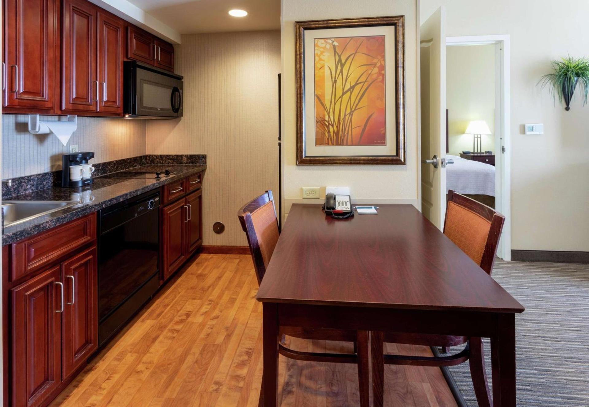 Homewood Suites by Hilton Minneapolis - Saint Louis Park at West End photo 36