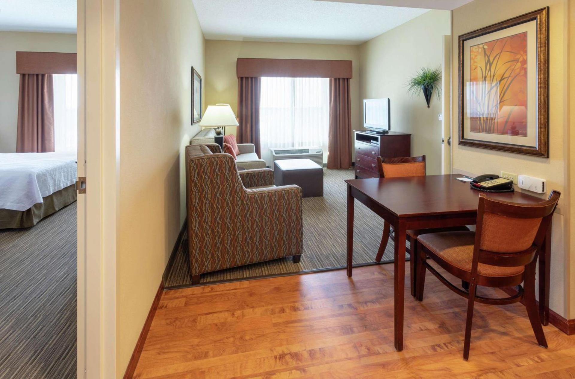 Homewood Suites New Brighton photo 20