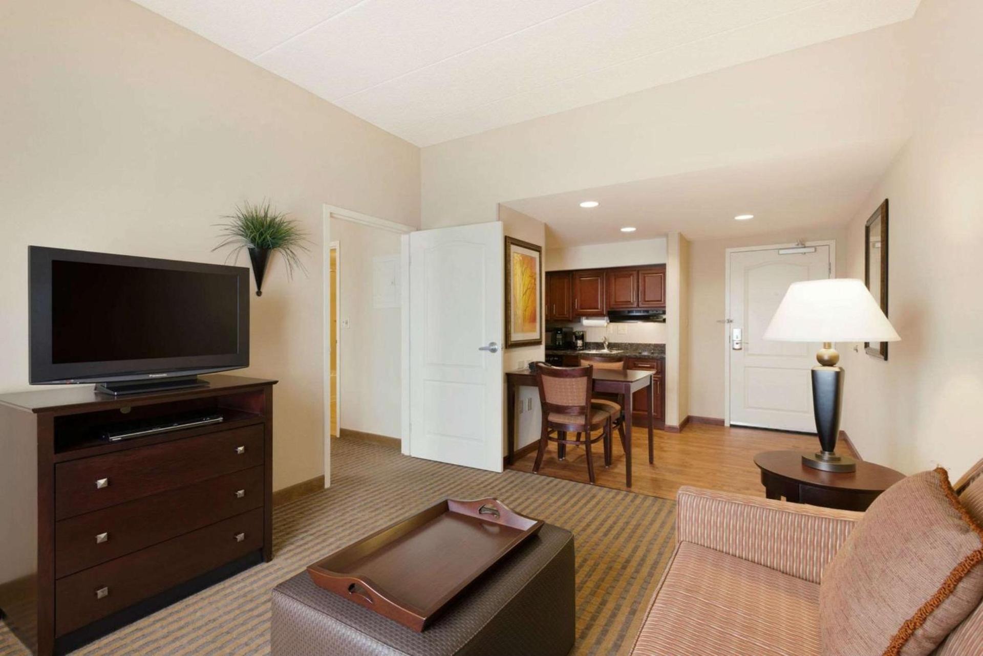 Homewood Suites New Brighton photo 28