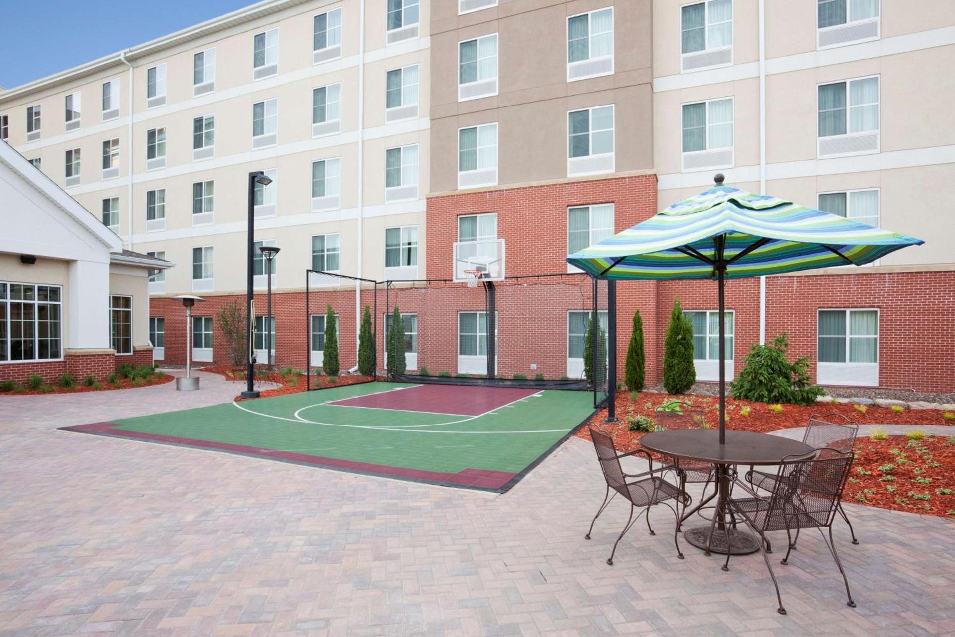 Homewood Suites New Brighton photo 39