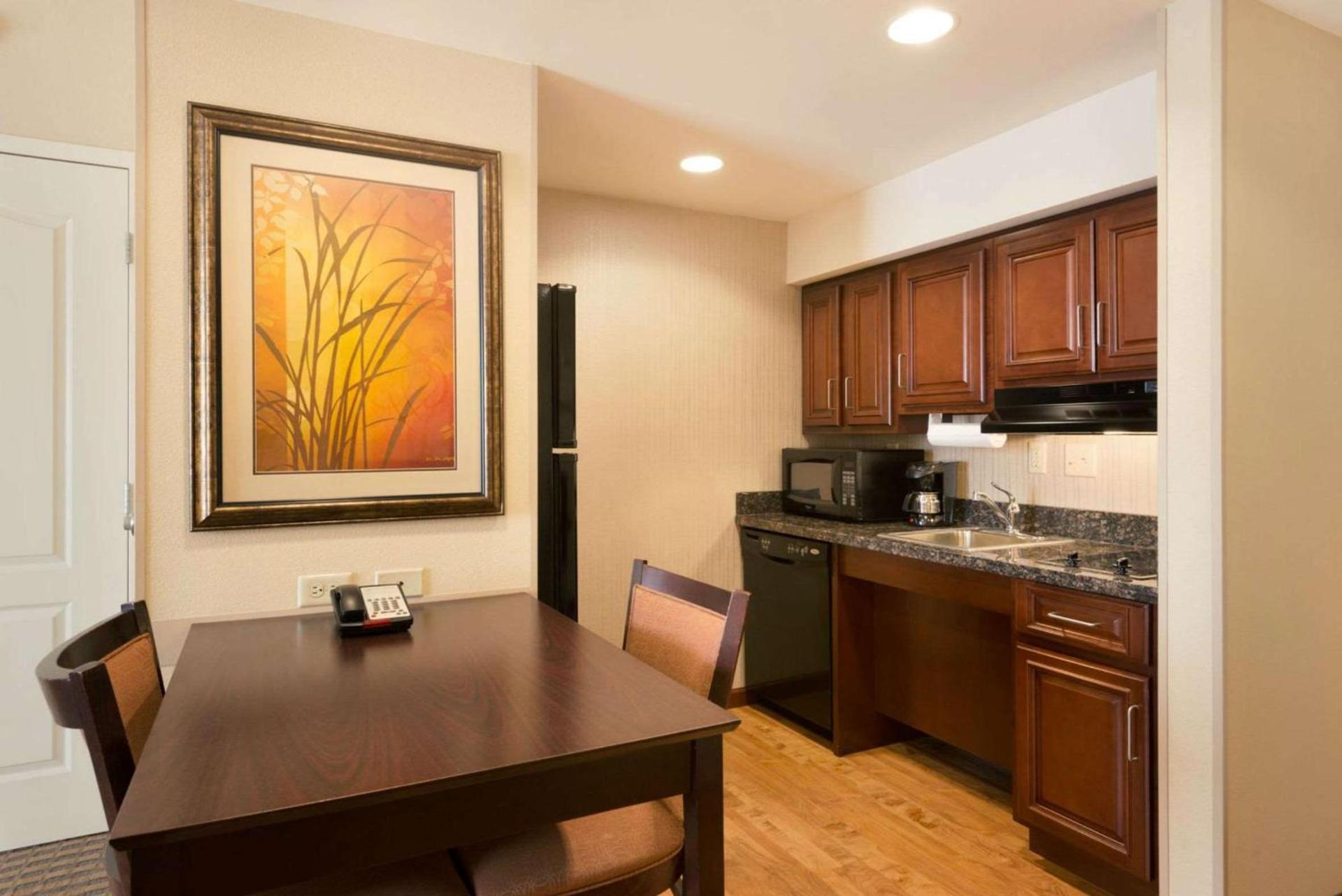 Homewood Suites New Brighton photo 52