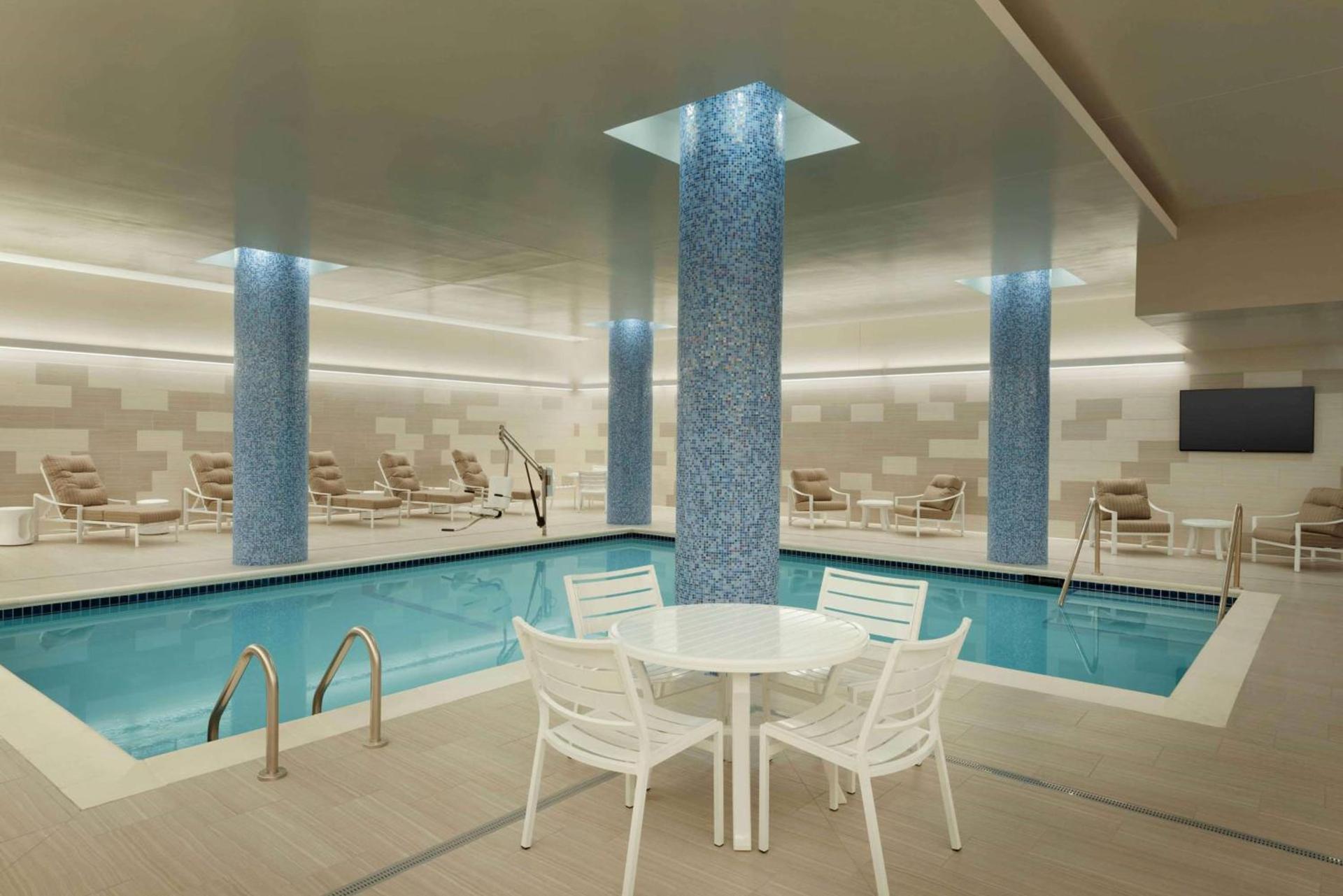 Embassy Suites By Hilton Minneapolis Downtown Hotel photo 10