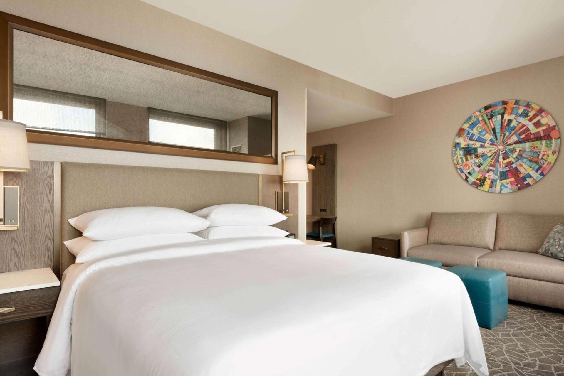 Embassy Suites By Hilton Minneapolis Downtown Hotel photo 28