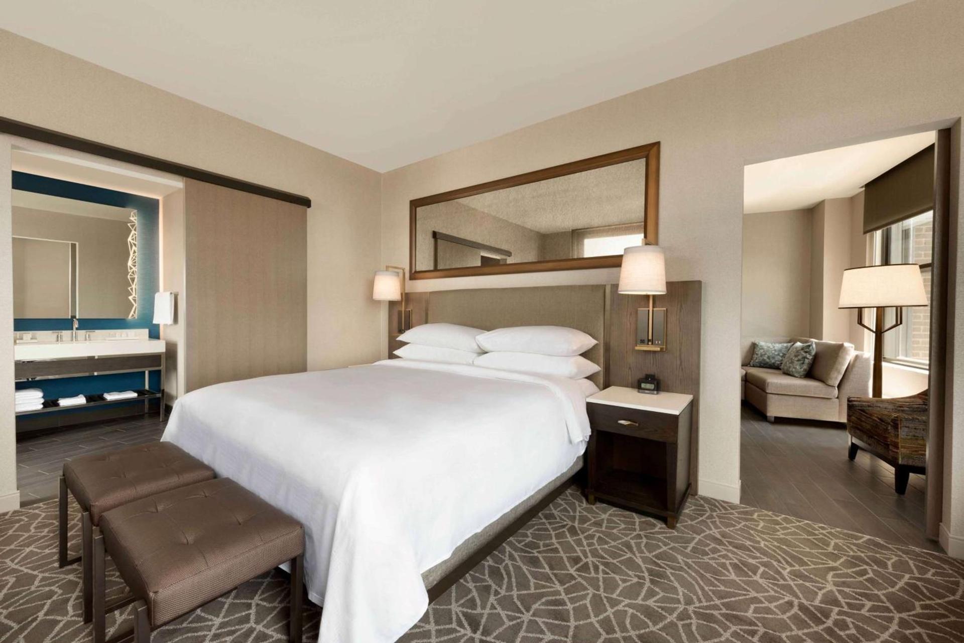 Embassy Suites By Hilton Minneapolis Downtown Hotel photo 26
