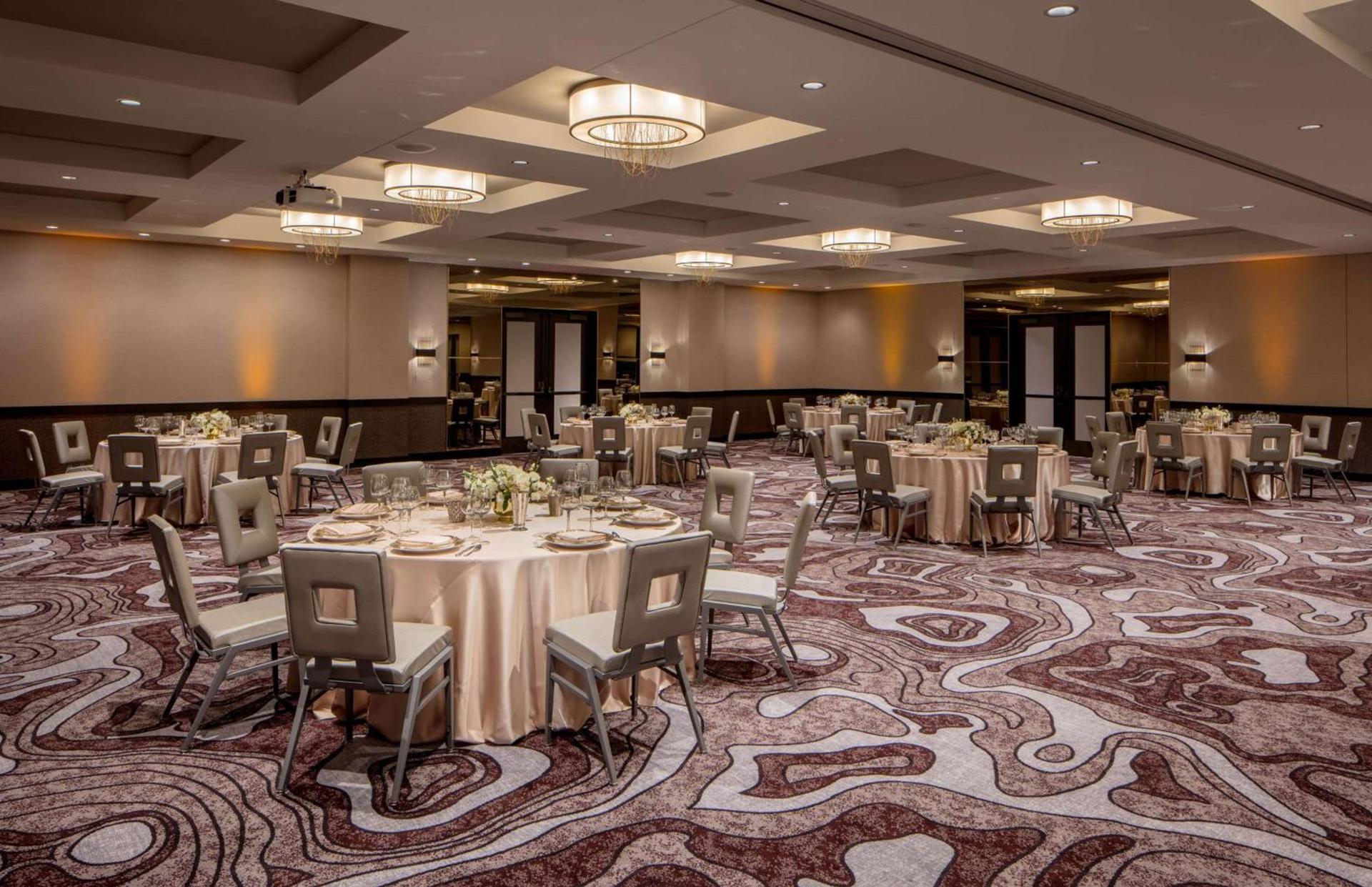 Embassy Suites By Hilton Minneapolis Downtown Hotel photo 32