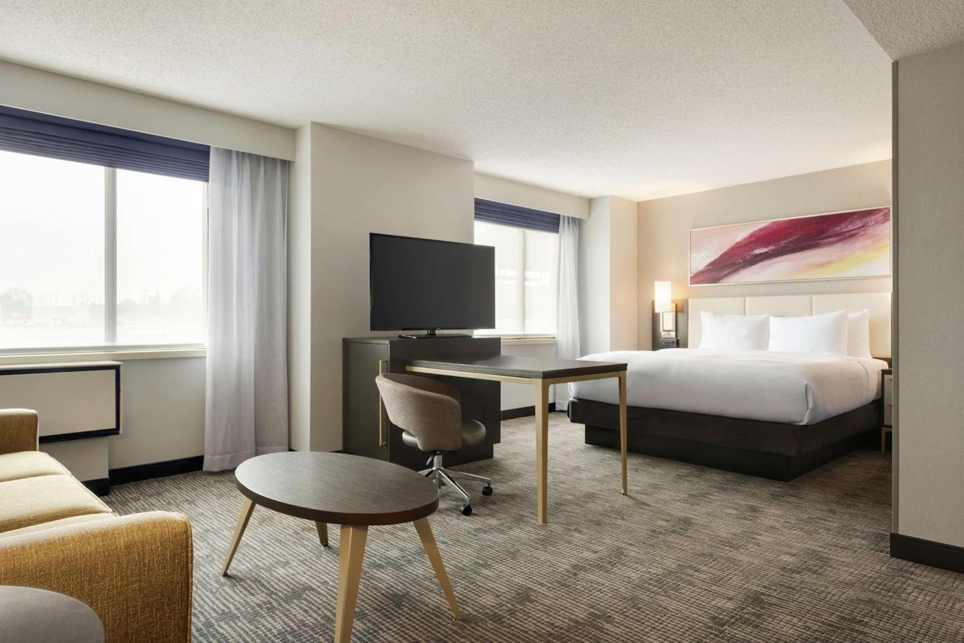 DoubleTree by Hilton St. Paul, MN photo 19