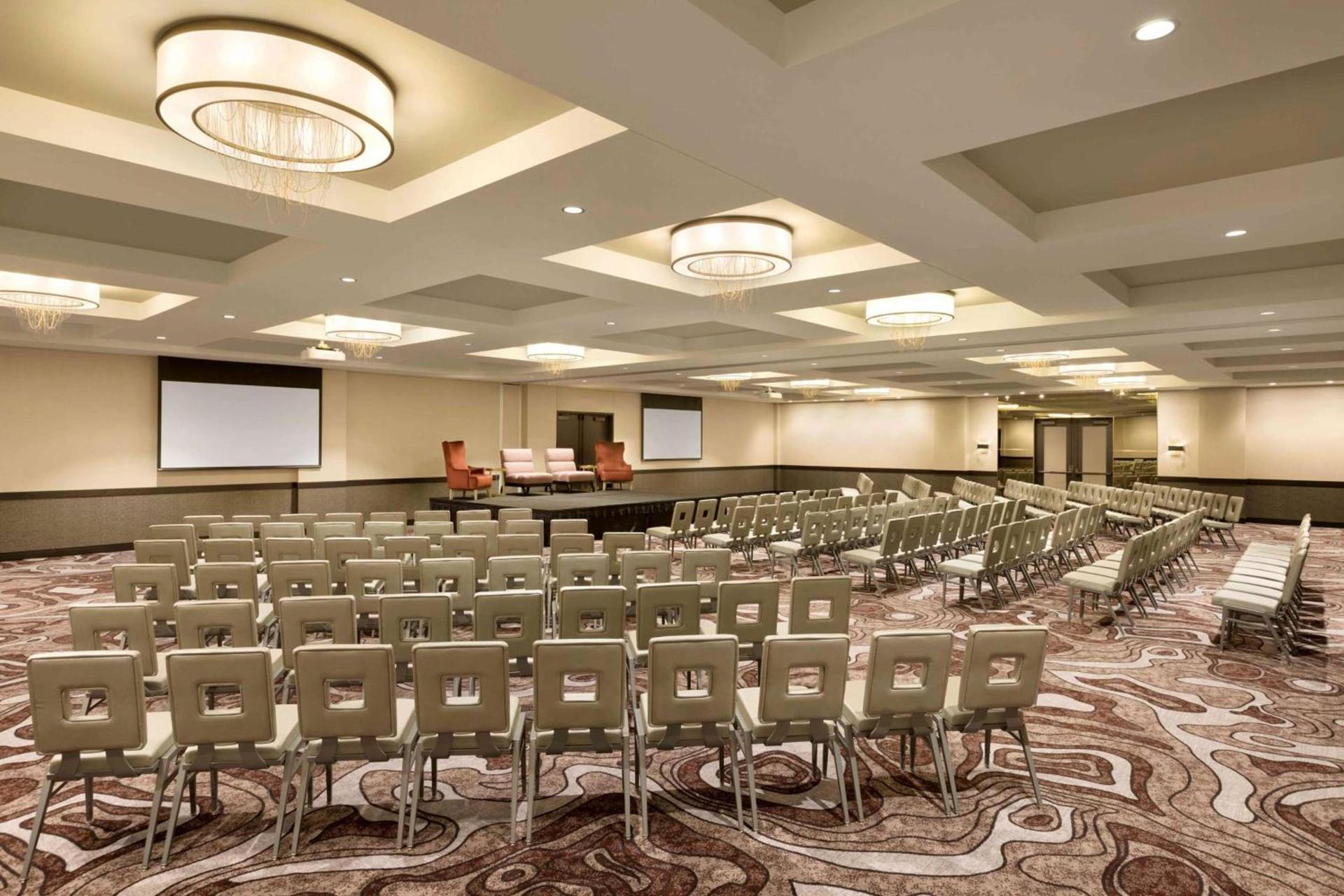 Embassy Suites By Hilton Minneapolis Downtown Hotel photo 41