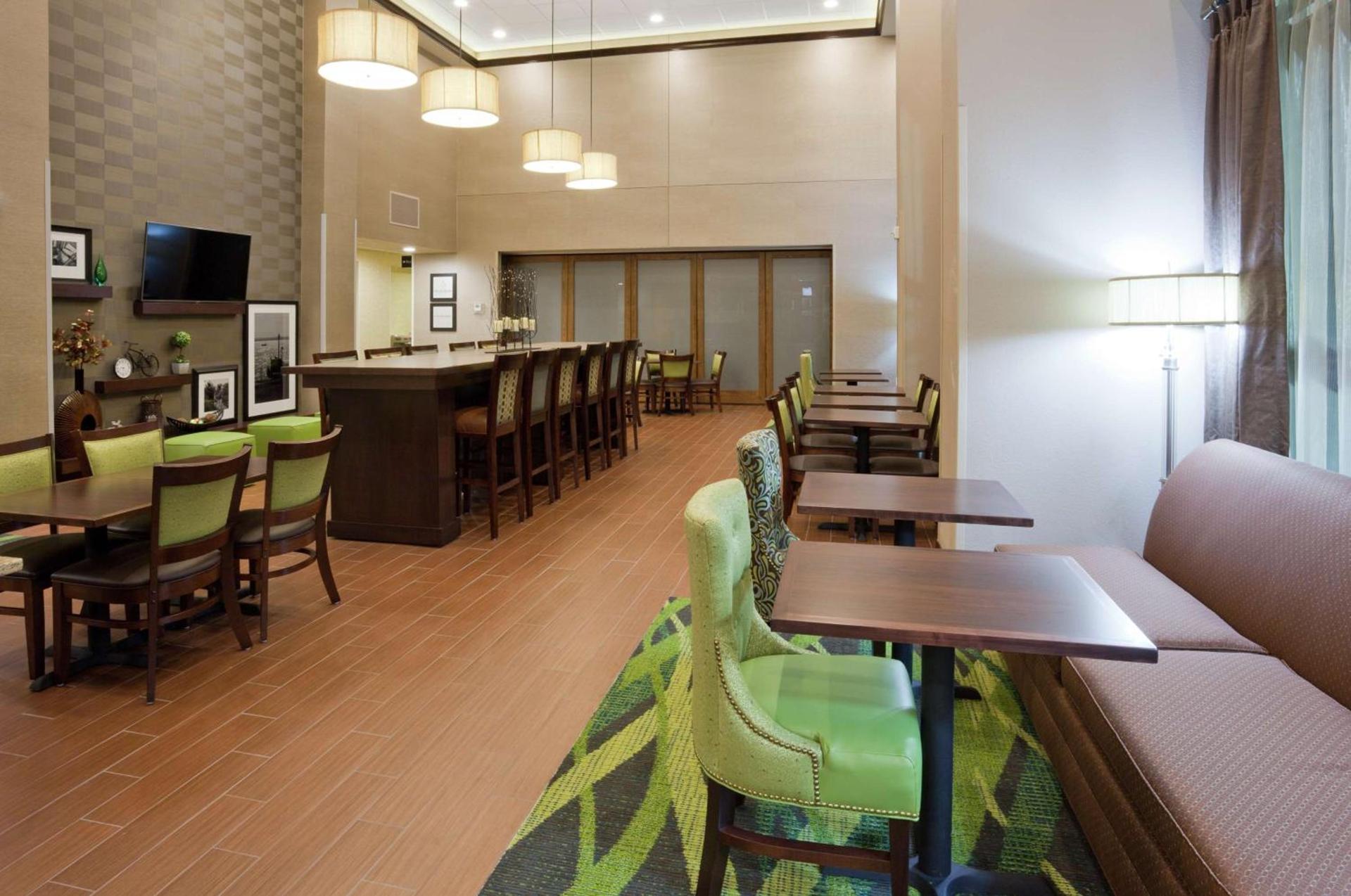 Hampton Inn & Suites Minneapolis West/ Minnetonka photo 7