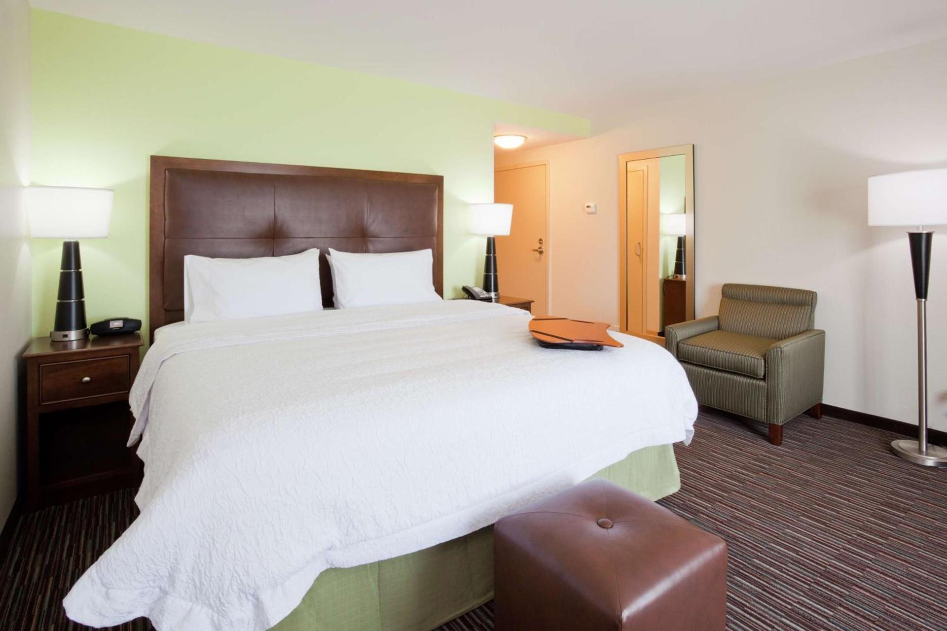Hampton Inn & Suites Minneapolis West/ Minnetonka photo 21