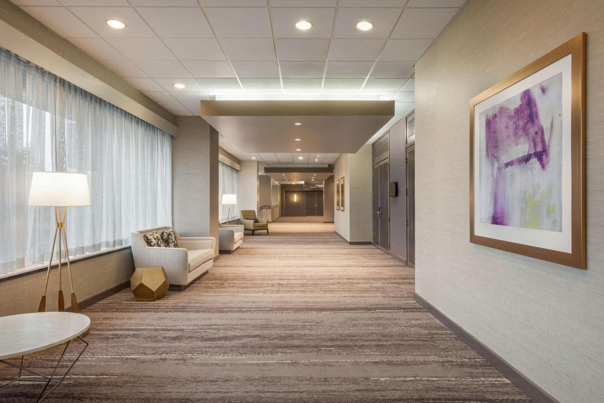 DoubleTree by Hilton St. Paul, MN photo 48