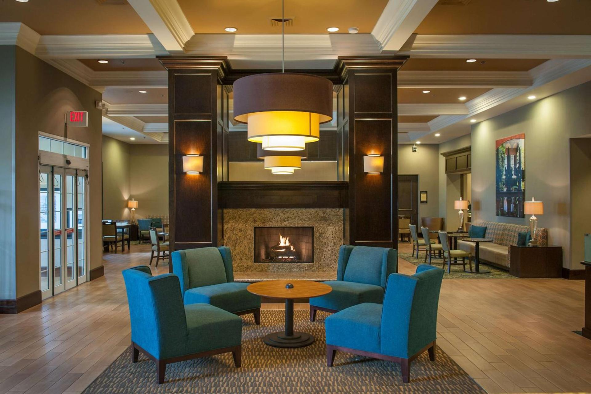 Hampton Inn & Suites New Orleans/Elmwood photo 2