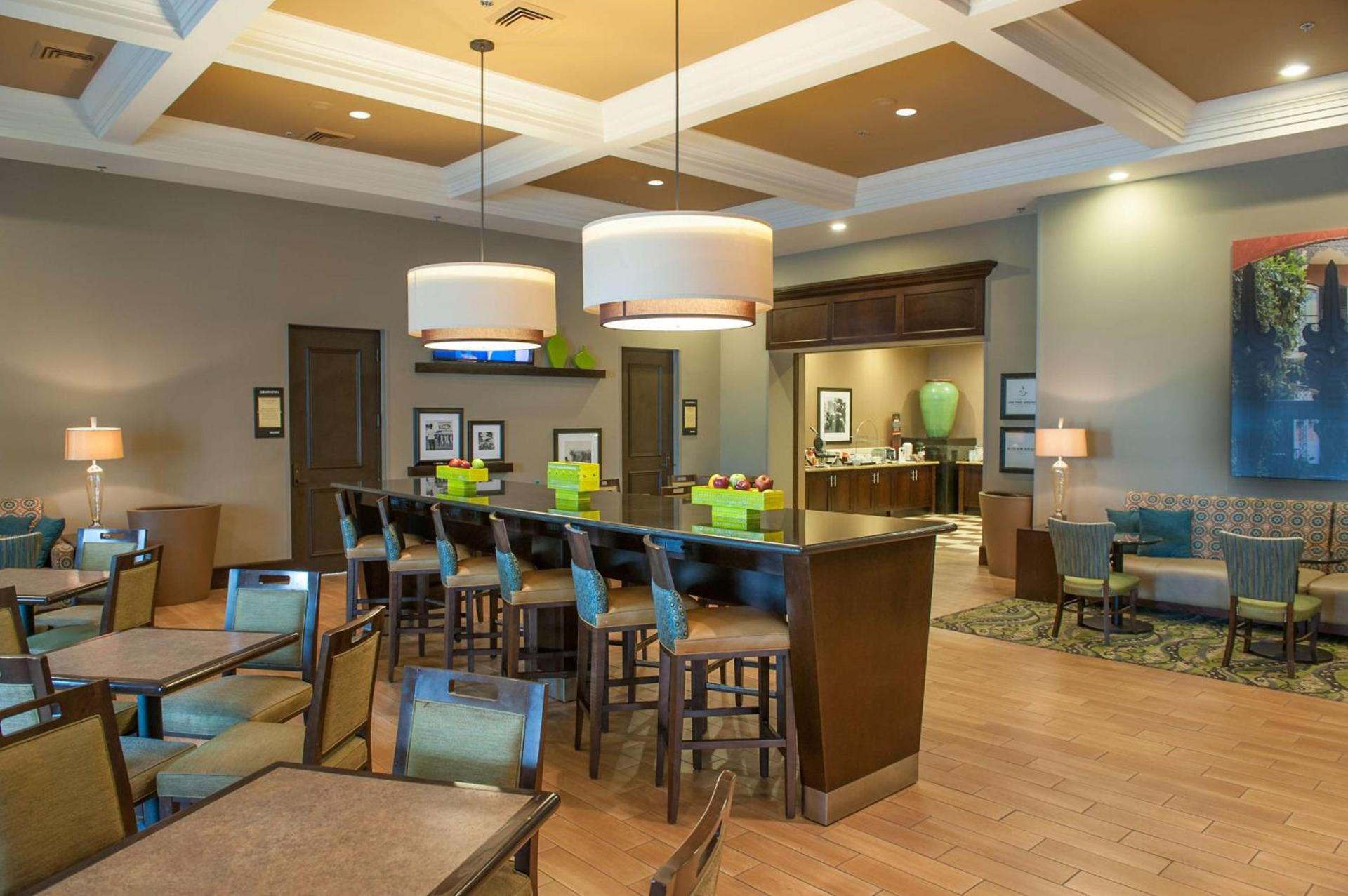 Hampton Inn & Suites New Orleans/Elmwood photo 8