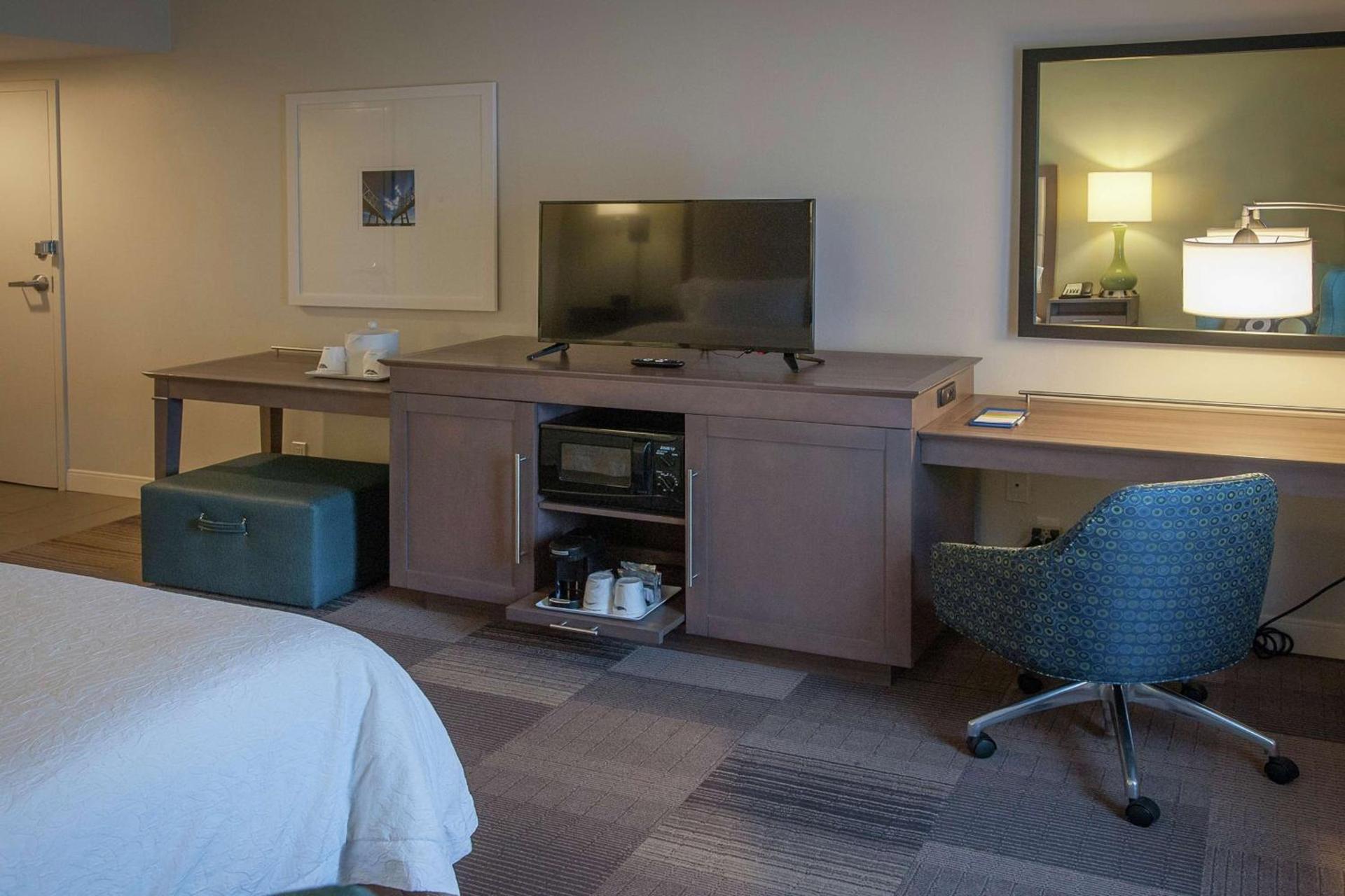 Hampton Inn & Suites New Orleans/Elmwood photo 18