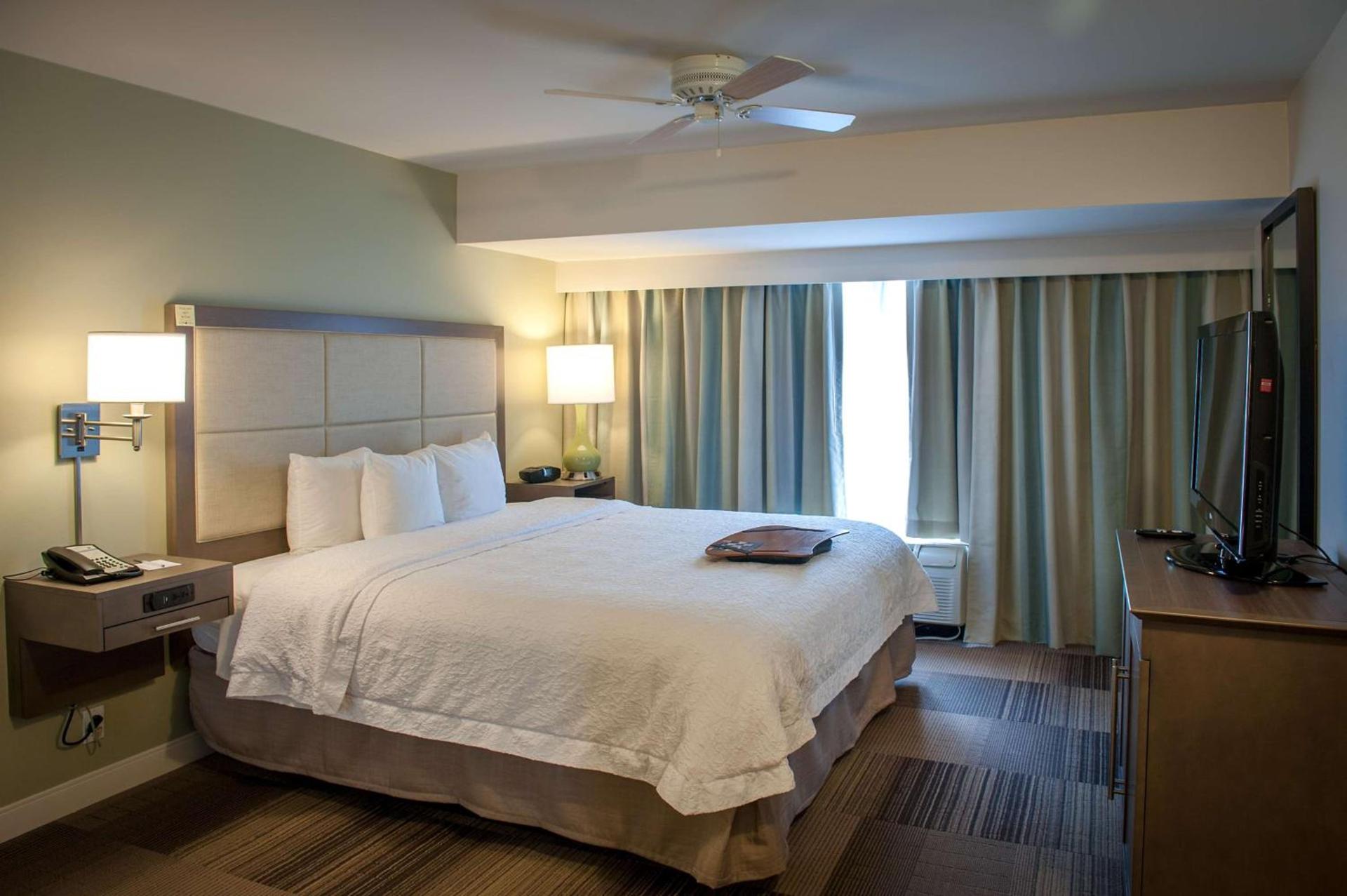 Hampton Inn & Suites New Orleans/Elmwood photo 38