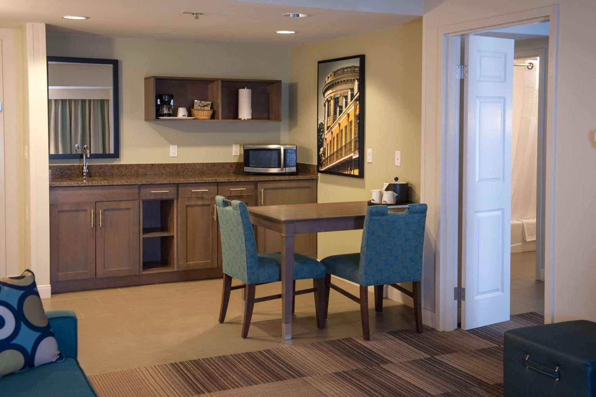 Hampton Inn & Suites New Orleans/Elmwood photo 43