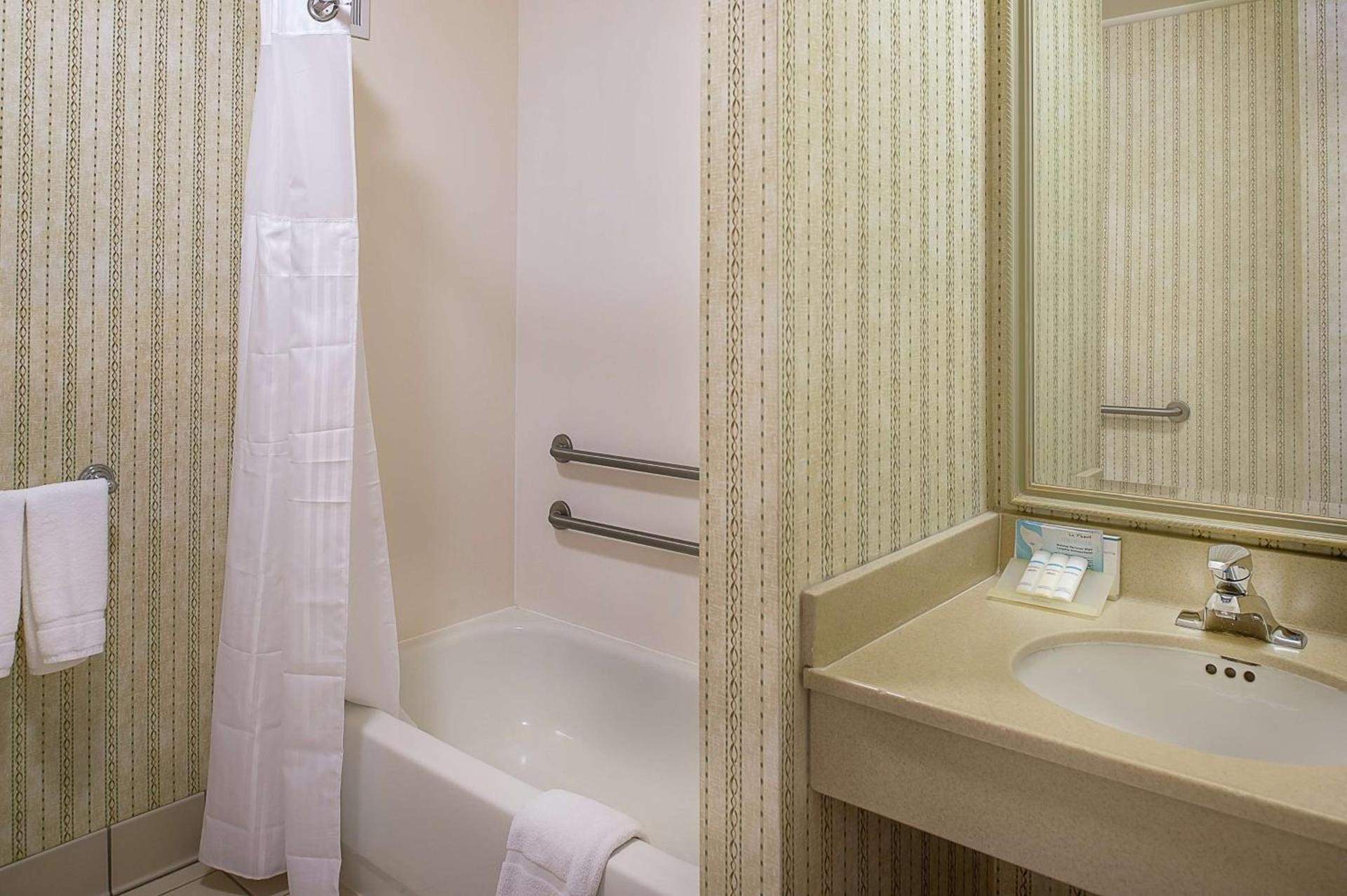 Hilton Garden Inn St. Louis/Chesterfield photo 16
