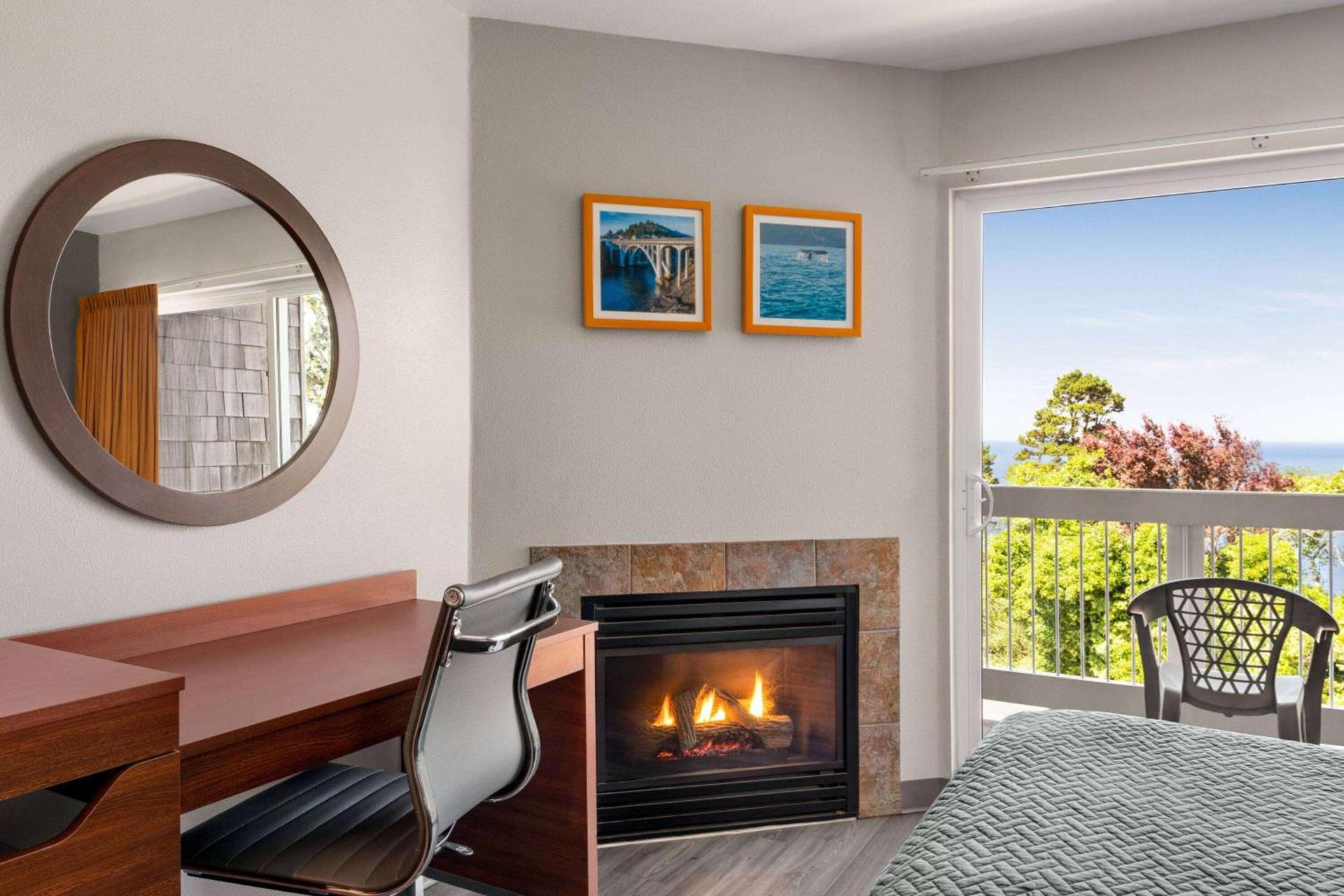Travelodge by Wyndham Depoe Bay photo 41